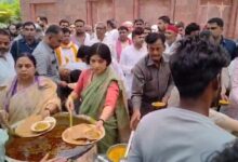 डिंपल यादव, बड़ा मंगल, सैफई समाचार, हनुमान मंदिर सैफई, डिंपल यादव पूजा, समाजवादी पार्टी, सपा सांसद, लखनऊ अग्निकांड, राम मंदिर अनियमितता, ओमप्रकाश राजभर, भाजपा सरकार, इटावा समाचार, उत्तर प्रदेश राजनीति, अखिलेश यादव परिवार, बड़ा मंगल भंडारा,Dimple Yadav News, Bada Mangal 2026, Saifai Hanuman Temple, Samajwadi Party MP, Dimple Yadav Statement, Lucknow Fire Incident, Ram Mandir Controversy, Om Prakash Rajbhar, Uttar Pradesh Politics, Etawah News, SP Leader News, Political News India,Dimple Yadav Photos, Saifai Temple Images, Bada Mangal Event, Prasad Distribution, SP MP Images, Religious Ceremony, Etawah News Photos, Political Event Images, UP Politics, Hanuman Temple Worship,#DimpleYadav, #BadaMangal, #Saifai, #SamajwadiParty, #SPNews, #EtawahNews, #LucknowFire, #RamMandir, #UPPolitics, #HanumanTemple, #PoliticalNews, #BreakingNews, #UttarPradesh, #LatestNews, #GoogleDiscover, #HindiNews, #TrendingNews, #IndiaPolitics, #DimpleYadavNews, #BadaMangal2026,