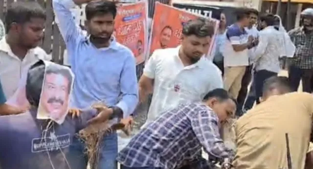 गोरखपुर कॉकरोच जनता पार्टी, कॉकरोच जनता पार्टी प्रदर्शन, धर्मेंद्र प्रधान विरोध प्रदर्शन, गोरखपुर समाचार, गोरखपुर ताजा खबर, इंदिरा बाल विहार प्रदर्शन, CJP Protest Gorakhpur, धर्मेंद्र प्रधान पुतला दहन, कैंट थाना गोरखपुर, उत्तर प्रदेश राजनीति समाचार, छात्र आंदोलन, विरोध प्रदर्शन समाचार, गोरखपुर पुलिस कार्रवाई, यूपी न्यूज,Gorakhpur Cockroach Janta Party Protest, CJP Protest Gorakhpur, Dharmendra Pradhan Protest, Gorakhpur News, Uttar Pradesh News, Effigy Burning Attempt, Political Protest India, Student Protest News, Gorakhpur Police Action, CJP Demonstration, Dharmendra Pradhan News, Protest in Gorakhpur, UP Political News, Breaking News UP,गोरखपुर प्रदर्शन, कॉकरोच जनता पार्टी कार्यकर्ता, धर्मेंद्र प्रधान विरोध, पुलिस हिरासत, पुतला दहन प्रयास, इंदिरा बाल विहार, गोरखपुर पुलिस, राजनीतिक प्रदर्शन, यूपी समाचार, विरोध प्रदर्शन तस्वीर,Gorakhpur Protest, Cockroach Janta Party Workers, Dharmendra Pradhan Protest, Police Detention, Effigy Burning Attempt, Indira Bal Vihar, Gorakhpur Police, Political Demonstration, Uttar Pradesh News, Protest Photo,#Gorakhpur, #CockroachJantaParty, #CJP, #DharmendraPradhan, #Protest, #GorakhpurNews, #UPNews, #PoliticalNews, #StudentProtest, #BreakingNews, #HindiNews, #UttarPradesh, #PoliceAction, #TrendingNews, #IndiaNews, #EducationNews, #GoogleDiscover, #LatestNews, #ViralNews, #NewsUpdate,