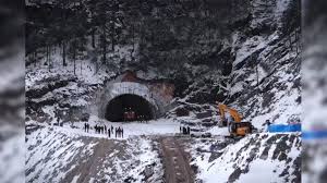 #ZojilaTunnel #KashmirLadakh #NitinGadkari #InfrastructureNews #LadakhNews #JammuKashmir #ZojilaPass #IndiaInfrastructure #RoadConnectivity #StrategicProject #TourismNews #BreakingNews #NHIDCL #HighwayProject #GoogleDiscoverNews,जोजिला टनल ब्रेकथ्रू, Zojila Tunnel breakthrough blast, कश्मीर लद्दाख सुरंग, Kashmir Ladakh tunnel, नितिन गडकरी जोजिला परियोजना, Nitin Gadkari Zojila project, एशिया की सबसे बड़ी सुरंग, Asia longest road tunnel, जोजिला पास कनेक्टिविटी, Zojila Pass connectivity, श्रीनगर लेह हाईवे, Srinagar Leh highway project, लद्दाख सड़क संपर्क, Ladakh all weather connectivity,Zojila Tunnel, जोजिला टनल, कश्मीर लद्दाख कनेक्टिविटी, जोजिला सुरंग ब्रेकथ्रू, नितिन गडकरी, Zojila Tunnel breakthrough, Kashmir Ladakh connectivity, Asia longest tunnel, India infrastructure project, Srinagar Leh highway, Zojila Pass tunnel, Ladakh road connectivity, strategic tunnel India, NHIDCL project, Jammu Kashmir development project,