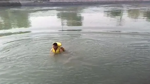 उटंगन नदी हादसा, आगरा नदी डूबने की घटना, फतेहाबाद बरना गांव हादसा, किशोरों की मौत आगरा, Uttar Pradesh drowning accident, Utangan river accident Fatehabad, Agra river drowning news, teenage drowning UP, Agra accident news Hindi, UP river accident 2026, बरना गांव उटंगन नदी, आगरा डूबने की खबर, Fatehabad accident news, Uttar Pradesh news drowning case, ग्रामीण रेस्क्यू नदी हादसा,आगरा उटंगन नदी हादसा, फतेहाबाद डूबने की घटना, बरना गांव किशोर हादसा, नदी में डूबने की खबर, उत्तर प्रदेश दुर्घटना समाचार, Agra Utangan river tragedy, Fatehabad drowning incident, UP teenage accident news, river drowning rescue UP, Agra news update Hindi, local river accident India, village drowning case Uttar Pradesh, emergency rescue river UP, postmortem drowning case Agra,
