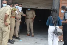प्रयागराज हत्याकांड, प्रयागराज मर्डर केस, बहू रीतू, व्यापारी परिवार हत्या, प्रयागराज अपराध समाचार, प्रयागराज पुलिस जांच, कौशांबी पुलिस दबिश, ठग गैंग कनेक्शन, उत्तर प्रदेश क्राइम न्यूज, प्रयागराज ताजा खबर, चार लोगों की हत्या, प्रयागराज सनसनीखेज वारदात, यूपी पुलिस, प्रयागराज परिवार हत्याकांड, क्राइम न्यूज उत्तर प्रदेश,Prayagraj Murder Case, Prayagraj Family Murder, Ritu Prayagraj Case, Prayagraj Crime News, Uttar Pradesh Crime News, Businessman Family Murder, Prayagraj Police Investigation, Kaushambi Police Raid, Fraud Gang Connection, UP Police News, Four Family Members Murdered, Prayagraj Latest News, Crime Investigation UP, Prayagraj Hatyakand, Uttar Pradesh Breaking News,प्रयागराज हत्याकांड तस्वीर, व्यापारी परिवार हत्या, बहू रीतू जांच, प्रयागराज पुलिस, कौशांबी दबिश, क्राइम सीन प्रयागराज, उत्तर प्रदेश अपराध समाचार, चार लोगों की हत्या, पुलिस जांच, प्रयागराज ब्रेकिंग न्यूज,#PrayagrajHatyakand, #PrayagrajMurderCase, #RituCase, #PrayagrajPolice, #Kaushambi, #UPCrimeNews, #UttarPradeshNews, #CrimeNews, #BreakingNews, #BusinessmanMurderCase, #FamilyMurder, #PoliceInvestigation, #PrayagrajNews, #UPPolice, #GoogleDiscover, #HindiNews, #LatestNews, #CrimeUpdate, #Prayagraj, #UttarPradesh,Prayagraj Murder Case Image, Prayagraj Crime Scene, Businessman Family Murder Photo, Ritu Investigation, Prayagraj Police Team, Kaushambi Raid, Uttar Pradesh Crime News Image, Family Murder Case, Police Investigation Photo, Prayagraj Breaking News,