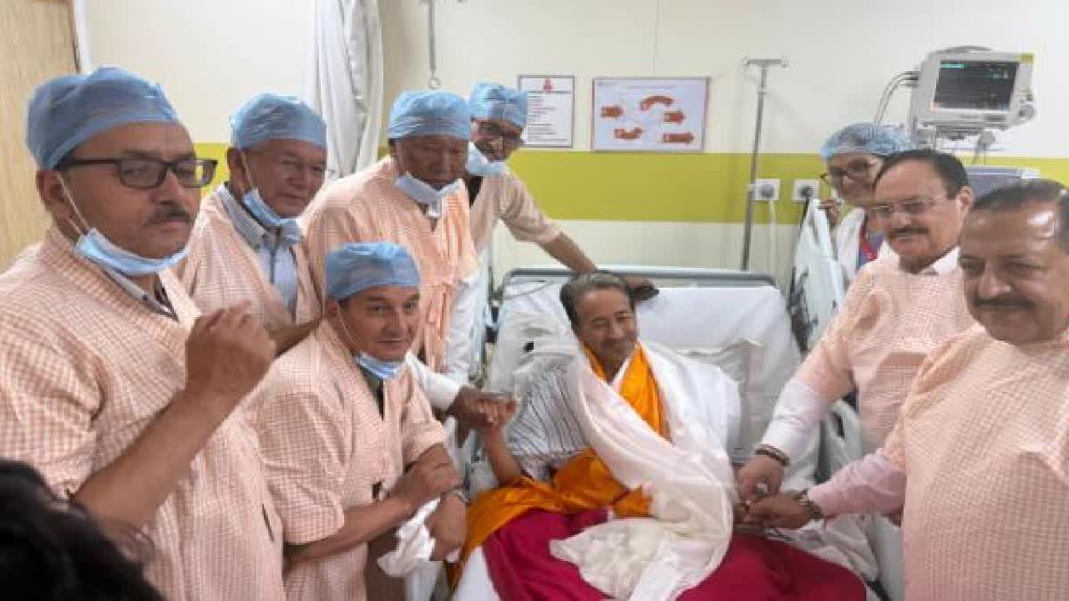 सोनम वांगचुक अनशन, सोनम वांगचुक भूख हड़ताल, सोनम वांगचुक ताजा खबर, सोनम वांगचुक न्यूज़, जेपी नड्डा, जितेंद्र सिंह, छात्रों का प्रदर्शन, पेपर लीक, NEET पेपर लीक, शिक्षा सुधार, जंतर मंतर प्रदर्शन, संसद मार्च, नई दिल्ली समाचार, दिल्ली राजनीति, राष्ट्रीय खबर, गुरुग्राम मेदांता अस्पताल, दिल्ली, हरियाणा, राष्ट्रीय राजनीति, शिक्षा आंदोलन,Sonam Wangchuk Hunger Strike, Sonam Wangchuk News, Sonam Wangchuk Latest News, JP Nadda, Jitendra Singh, Education Reform Protest, NEET Paper Leak, Student Protest India, Jantar Mantar Protest, Parliament March 2026, New Delhi News, Gurugram Medanta Hospital, National Politics News, India Education News, Delhi Protest, Hunger Strike India, Breaking News India,Sonam Wangchuk Photo, Sonam Wangchuk Ends Fast, JP Nadda Hospital Visit, Jitendra Singh Meeting, Student Protest, Jantar Mantar Delhi, Medanta Hospital Gurugram, Education Reform Protest India, National News India, Breaking News,Sonam Wangchuk Hunger Strike, Sonam Wangchuk Latest News, Sonam Wangchuk Fast Ends, JP Nadda News, Jitendra Singh, Education Reform India, NEET Paper Leak News, Student Protest Delhi, Jantar Mantar Protest, Parliament Protest, National Politics, Delhi News Today, Breaking News India,#SonamWangchuk #SonamWangchukNews #HungerStrike #EducationReform #NEETPaperLeak #JPNadda #JitendraSingh #StudentProtest #JantarMantar #DelhiNews #NationalNews #BreakingNews #IndiaPolitics #GoogleDiscover #TrendingNews #EducationNews #HindiNews