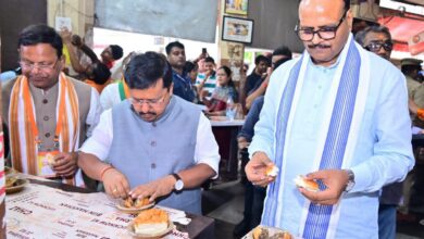 नितिन नबीन, शर्मा की चाय लखनऊ, भाजपा लखनऊ दौरा, यूपी 2027 चुनाव, भाजपा राष्ट्रीय अध्यक्ष, हनुमान सेतु मंदिर, लखनऊ राजनीति, भाजपा चुनाव रणनीति, उत्तर प्रदेश भाजपा, भाजपा कार्यकर्ता बैठक, लखनऊ समाचार, राजनीतिक खबर, लालबाग शर्मा चाय,Nitin Nabin, Sharma Tea Lucknow, BJP Lucknow Visit, UP Election 2027, BJP National President, Hanuman Setu Temple, Lucknow Political News, BJP Strategy, BJP Workers Meeting, Uttar Pradesh Politics, Lucknow News,नितिन नबीन फोटो, शर्मा की चाय, हनुमान सेतु मंदिर, भाजपा बैठक, लखनऊ भाजपा, बन मक्खन, भाजपा कार्यकर्ता, लखनऊ दौरा,Nitin Nabin Photo, Sharma Tea Stall Lucknow, Hanuman Setu Temple, BJP Meeting, Lucknow BJP, Bun Maska, BJP Workers, Lucknow Visit,नितिन नबीन, Sharma Ki Chai Lucknow, BJP Lucknow Visit, UP BJP News, Uttar Pradesh Politics, Hanuman Setu Temple, BJP Mission 2027, Lucknow News, Political News, BJP National President, लखनऊ, उत्तर प्रदेश, भाजपा, शर्मा की चाय, हनुमान सेतु मंदिर, नितिन नबीन, विधानसभा चुनाव 2027, राजनीतिक समाचार,#NitinNabin #SharmaKiChai #Lucknow #BJP #UPPolitics #Mission2027 #HanumanSetu #UttarPradesh #PoliticalNews #LucknowNews #BJPNews #GoogleDiscover #TrendingNews #Election2027 #BreakingNews