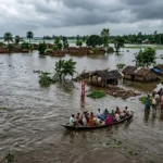 यूपी बाढ़ अलर्ट, UP Flood Alert, घाघरा नदी बाढ़, घाघरा नदी खतरे के निशान के ऊपर, बाराबंकी बाढ़, बहराइच बाढ़ समाचार, गोंडा बाढ़, अवध क्षेत्र बाढ़, उत्तर प्रदेश मौसम समाचार, यूपी बारिश, सरयू नदी जलस्तर, राप्ती नदी, शारदा नदी, बाढ़ की स्थिति, लखनऊ मौसम समाचार,UP Flood Alert, Ghaghra River Flood, Ghaghra River Water Level, Uttar Pradesh Flood News, Barabanki Flood News, Bahraich Flood Alert, Gonda Flood News, UP Weather News, Heavy Rain UP, Saryu River Flood, Rapti River Water Level, Disaster News India,UP Flood Alert Today, Ghaghra River Latest News, Uttar Pradesh Rain News, Barabanki Flood Update, Bahraich Flood News, Gonda Flood Situation, UP Weather Update, River Water Level Today, India Flood News,#UPFloodAlert #GhaghraRiver #UttarPradeshNews #BarabankiNews #BahraichNews #FloodAlert #UPWeather #RainNews #DisasterNews #GondaNews #BreakingNews #GoogleDiscover #TrendingNews,