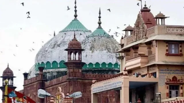 #Mathura #KrishnaJanmabhoomi #SupremeCourt #EidgahDispute #UttarPradeshNews #CourtNews #ReligiousDispute #BreakingNews #MathuraCase #श्रीकृष्णजन्मस्थान #मथुरा #सुप्रीमकोर्ट #उत्तरप्रदेश #अदालत_न्यूज #धार्मिक_विवाद,Mathura Janmabhoomi Dispute, Krishna Janmabhoomi, Shahi Masjid Eidgah, Supreme Court Hearing, UP Court Case, Religious Dispute,Mathura Janmabhoomi Dispute Supreme Court, Krishna Janmabhoomi Case, Shahi Masjid Eidgah Dispute, Mathura Case Update, Supreme Court Mediation, Uttar Pradesh News, Religious Dispute India, Krishna Birthplace Case, Eidgah Committee, 1968 Agreement, Court Case News,मथुरा जन्मभूमि विवाद सुप्रीम कोर्ट, श्रीकृष्ण जन्मस्थान विवाद, शाही मस्जिद ईदगाह विवाद, मथुरा केस अपडेट, सुप्रीम कोर्ट मध्यस्थता, मथुरा समाचार, उत्तर प्रदेश समाचार, कृष्ण जन्मभूमि केस, ईदगाह कमेटी, 1968 समझौता, धार्मिक विवाद, कोर्ट केस न्यूज, यूपी ब्रेकिंग न्यूज,