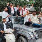 ई-पंजीकरण व्यवस्था, ई पंजीकरण आदेश वापसी, मुरादाबाद बार एसोसिएशन, अधिवक्ताओं का विजय जुलूस, मुरादाबाद समाचार, उत्तर प्रदेश अधिवक्ता आंदोलन, स्टांप वेंडर आंदोलन, कातिब एसोसिएशन, मुख्यमंत्री योगी आदित्यनाथ, मुरादाबाद कलेक्ट्रेट, आनंद मोहन गुप्ता, कपिल गुप्ता एडवोकेट, डीआरटी कोर्ट मुरादाबाद, मंडल स्तरीय न्यायालय, उत्तर प्रदेश ताजा खबर,E Registration System Withdrawn, Moradabad Bar Association, Advocates Victory Rally, UP Lawyers Protest, Stamp Vendors Association, Moradabad News, Uttar Pradesh News, E Registration Order Cancelled, CM Yogi Adityanath News, Kapil Gupta Advocate, Anand Mohan Gupta, DRT Court Moradabad, Regional Court Demand, Lawyers Strike UP,मुरादाबाद विजय जुलूस फोटो, अधिवक्ता प्रदर्शन तस्वीरें, बार एसोसिएशन कार्यक्रम, कलेक्ट्रेट परिसर जुलूस, ई-पंजीकरण विरोध प्रदर्शन, स्टांप वेंडर आंदोलन, मुरादाबाद अधिवक्ता समाचार, मुख्यमंत्री को धन्यवाद, मिठाई वितरण कार्यक्रम, अधिवक्ताओं का जश्न,Moradabad Victory Rally Photos, Advocates Protest Images, Bar Association Event, Lawyers Celebration Photos, E Registration Protest, Stamp Vendor Rally, Moradabad Court News, CM Yogi Thanks Rally, Lawyers Strike Images, Celebration Pictures,#MoradabadNews, #ERegistration, #Advocates, #BarAssociation, #LawyersProtest, #CMYogi, #UttarPradesh, #StampVendors, #VictoryRally, #BreakingNews, #Moradabad, #AnandMohanGupta, #KapilGupta, #UPNews, #GoogleDiscover,