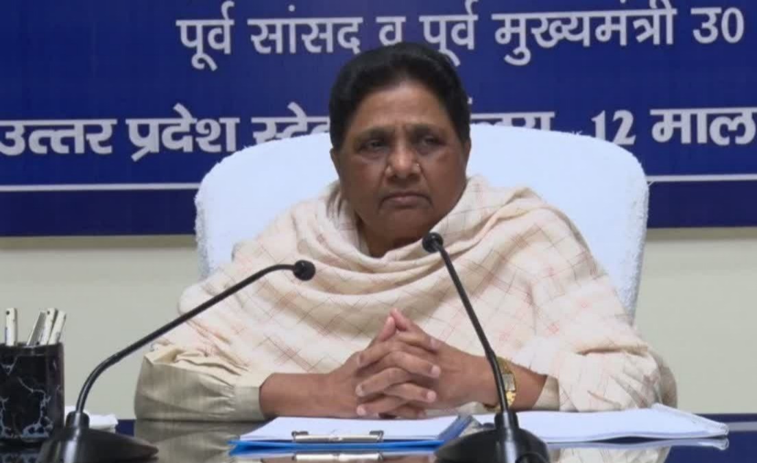 Paper Leak Bill, Mayawati Reaction on Paper Leak Bill, Paper Leak Prevention Law, Parliament Paper Leak Bill, BSP Chief Mayawati Statement, UP News, Lucknow News, Education Reform India, Exam Paper Leak Issue, Student Protest News, Government Exam System,Mayawati Paper Leak Bill Statement, Parliament Paper Leak Debate, BSP Chief Mayawati, Exam Leak Prevention Law, Student Future Issue India,Mayawati paper leak bill reaction, what did Mayawati say on paper leak bill, paper leak law passed parliament reaction, BSP on paper leak bill, UP political news Mayawati statement,#PaperLeakBill, #Mayawati, #BSP, #UPNews, #LucknowNews, #ParliamentNews, #EducationNews, #ExamPaperLeak, #StudentIssues, #IndianPolitics, #BreakingNews, #NationalNews, #UttarPradeshNews, #Lucknow, #UttarPradesh,पेपर लीक बिल, पेपर लीक निरोधक कानून, मायावती बयान, मायावती पेपर लीक बिल प्रतिक्रिया, संसद पेपर लीक बिल, यूपी न्यूज, लखनऊ समाचार, बसपा सुप्रीमो मायावती, छात्र आंदोलन, परीक्षा पेपर लीक, सरकारी परीक्षा व्यवस्था, शिक्षा सुधार, उत्तर प्रदेश राजनीति,