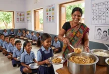 UP मिड डे मील योजना, उत्तर प्रदेश मिड डे मील योजना 2026, पीएम पोषण योजना यूपी, यूपी सरकारी स्कूल खबर, यूपी स्कूल न्यूज़, लखनऊ शिक्षा विभाग खबर, सरकारी स्कूलों में हलवा वितरण, मध्याह्न भोजन प्राधिकरण, यूपी बेसिक शिक्षा विभाग, यूपी बच्चों का पोषण कार्यक्रम, योगी सरकार शिक्षा योजना, उत्तर प्रदेश शिक्षा समाचार, लखनऊ न्यूज, यूपी सरकारी योजना, स्कूल मिड डे मील अपडेट, उत्तर प्रदेश संविदा कर्मी मानदेय वृद्धि, यूपी रसोइया मानदेय,UP Mid Day Meal Scheme 2026, PM Poshan Yojana Uttar Pradesh, UP School News 2026, Uttar Pradesh Education News, Mid Day Meal Scheme Update, UP Government School News, Suji Halwa in Schools UP, UP Basic Education Department, Lucknow Education News, UP Contract Employees Salary Hike, PM Nutrition Scheme India, UP School Nutrition Program,#UPMidDayMealScheme, #PMPoshanYojana, #UPSchoolNews, #UttarPradeshNews, #LucknowNews, #UPEducationNews, #YogiGovernment, #MidDayMealUpdate, #BasicEducationUP, #SchoolNutritionProgram,उत्तर प्रदेश, UP News, Lucknow News, शिक्षा विभाग, बेसिक शिक्षा विभाग, पीएम पोषण योजना, मिड डे मील योजना, सरकारी स्कूल, योगी सरकार, एसपी गोयल, पार्थ सारथी सेन शर्मा, मोनिका रानी, प्रेम रंजन सिंह, लखनऊ, उत्तर प्रदेश शिक्षा समाचार, सरकारी योजना, बच्चों का पोषण, स्कूल न्यूज़,,