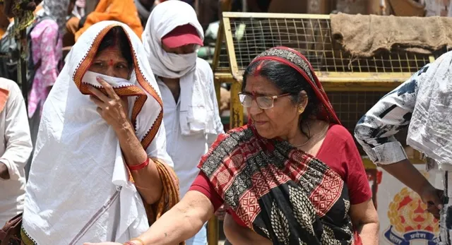 #UPWeather, #UPWeatherUpdate, #LucknowWeather, #MonsoonUpdate, #IMDAlert, #UttarPradesh, #RainAlert, #KanpurNews, #LucknowNews, #WeatherForecast, #IndiaWeather, #BreakingNews, #NationalNews,लखनऊ उत्तर प्रदेश, Lucknow Uttar Pradesh, कानपुर उत्तर प्रदेश, Kanpur Uttar Pradesh, सहारनपुर यूपी, बिजनौर यूपी, मेरठ यूपी, मुजफ्फरनगर यूपी,Lucknow Weather Update, UP Monsoon Weakens, IMD Rain Alert UP, Kanpur Heavy Rain, Uttar Pradesh Weather Forecast, Monsoon Rain Prediction,लखनऊ मौसम अपडेट, यूपी में मानसून कमजोर, बारिश का इंतजार करते लोग, कानपुर में भारी बारिश, मौसम विभाग अलर्ट, उत्तर प्रदेश बारिश पूर्वानुमान,UP Weather Today July 30 2026, when will rain come in UP, Lucknow rain forecast, IMD UP weather alert, Uttar Pradesh monsoon update, 4 August rain forecast UP, Kanpur rainfall news,UP Weather Update Today, Uttar Pradesh Weather Forecast, Lucknow Weather News, UP Monsoon Update 2026, IMD Weather Alert UP, Rain Forecast Uttar Pradesh, Monsoon Revival UP, Kanpur Weather Update, Heavy Rain Alert India, Lucknow Temperature Today,UP Weather Update, यूपी मौसम आज, उत्तर प्रदेश मौसम समाचार, लखनऊ मौसम अपडेट, मानसून अपडेट यूपी, यूपी में बारिश कब होगी, IMD बारिश अलर्ट, लखनऊ बारिश खबर, कानपुर मौसम, उत्तर प्रदेश मानसून 2026, यूपी में उमस, मौसम विभाग की चेतावनी, बारिश का पूर्वानुमान,