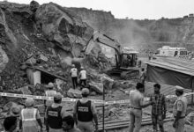 बेंगलुरु खदान हादसा, कर्नाटक खदान दुर्घटना, बिहार मजदूरों की मौत, बेंगलुरु पत्थर खदान हादसा, मादापट्टना खदान दुर्घटना, कर्नाटक ब्रेकिंग न्यूज, बेंगलुरु समाचार, श्रमिक हादसा, स्टोन क्रशर दुर्घटना, खदान सुरक्षा नियम, बिहार श्रमिक समाचार, औद्योगिक दुर्घटना, बेंगलुरु साउथ तालुक न्यूज, खदान में चट्टान गिरने की घटना, मजदूरों की मौत खबर,Bengaluru Quarry Accident, Karnataka Quarry Collapse, Bihar Workers Killed, Stone Quarry Accident Bengaluru, Madapattana Quarry Incident, Bengaluru Breaking News, Karnataka News Today, Labour Accident India, Stone Crusher Site Accident, Industrial Accident Karnataka, Rock Collapse Accident, Bihar Labourers Death, Quarry Safety Violation, Bengaluru South Taluk News, Rescue Operation Bengaluru,बेंगलुरु खदान दुर्घटना, चट्टान गिरने से मजदूरों की मौत, बिहार मजदूर हादसा, कर्नाटक स्टोन क्रशर हादसा, रेस्क्यू ऑपरेशन, खदान सुरक्षा जांच, मलबे में दबे मजदूर, औद्योगिक दुर्घटना, श्रमिक सुरक्षा, पुलिस जांच,Bengaluru Quarry Disaster, Rock Collapse Kills Workers, Bihar Labourers Accident, Karnataka Stone Crusher Accident, Rescue Operation Quarry, Quarry Safety Investigation, Workers Trapped Under Debris, Industrial Accident India, Labour Safety News, Police Investigation,#BengaluruAccident, #QuarryCollapse, #BiharWorkers, #KarnatakaNews, #BreakingNews, #StoneQuarryAccident, #LabourSafety, #IndustrialAccident, #BengaluruNews, #RescueOperation, #BiharNews, #WorkerSafety, #IndiaNews, #GoogleDiscover, #TrendingNews,