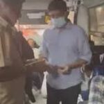 Karnataka Transport Minister, Byrathi Suresh, BMTC Bus, Bengaluru Bus News, Bus Conductor, Change Money Issue, Surprise Inspection, Auto Driver Overcharge, Karnataka Transport Department, Bengaluru News, Public Transport, Karnataka News, Transport Minister News, India News, Viral News,कर्नाटक परिवहन मंत्री बस में, BMTC बस, बेंगलुरु बस यात्रा, बस कंडक्टर, मंत्री का निरीक्षण, ऑटो रिक्शा, बायराथी सुरेश, सार्वजनिक परिवहन, कर्नाटक न्यूज, वायरल वीडियो,Byrathi Suresh Bus Inspection, BMTC Bus, Bengaluru Public Transport, Bus Conductor, Karnataka Minister, Auto Rickshaw Bengaluru, Surprise Inspection, Karnataka Transport, Bengaluru News, Viral Video,#Karnataka, #Bengaluru, #BMTC, #ByrathiSuresh, #TransportMinister, #PublicTransport, #BusConductor, #AutoRickshaw, #KarnatakaNews, #IndiaNews, #ViralNews, #BreakingNews, #TransportDepartment, #BengaluruNews, #HindiNews,कर्नाटक परिवहन मंत्री, बायराथी सुरेश, BMTC बस, बेंगलुरु बस समाचार, बस कंडक्टर, खुले पैसे विवाद, मंत्री का औचक निरीक्षण, ऑटो चालक अधिक किराया, कर्नाटक परिवहन विभाग, बेंगलुरु न्यूज, सार्वजनिक परिवहन, कर्नाटक समाचार, ट्रांसपोर्ट मंत्री, भारत समाचार, वायरल न्यूज,
