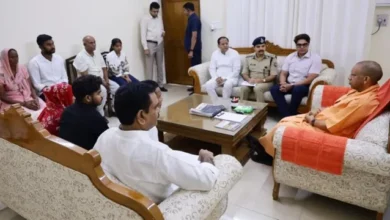 #LalitaGautam #MeerutNews #CMYogi #YogiAdityanath #UPNews #MeerutCrime #CrimeNews #UttarPradesh #BreakingNews #JusticeForLalita #GoogleDiscover #LatestNews,मेरठ उत्तर प्रदेश न्यूज, गाजियाबाद CM योगी कार्यक्रम, टीपी नगर मेरठ, रोहटा मेरठ, उत्तर प्रदेश पुलिस, मेरठ क्राइम न्यूज, Lalita Gautam Meerut News, Meerut Uttar Pradesh News, TP Nagar Meerut, Rohta Meerut, UP Police, Meerut Crime News, CM Yogi News,ललिता गौतम हत्याकांड फोटो, CM योगी पीड़ित परिवार मुलाकात, मेरठ हत्या केस, योगी सरकार सहायता घोषणा, यूपी क्राइम खबर,Lalita Gautam Murder Case, Meerut Murder Case, CM Yogi Lalita Case, Yogi Adityanath Relief Announcement, Meerut Crime News, UP Crime News, Lalita Gautam Case Update, Uttar Pradesh News, Meerut Police Action,ललिता गौतम हत्याकांड, मेरठ ललिता हत्या केस, CM योगी ललिता हत्याकांड, योगी आदित्यनाथ सहायता, मेरठ क्राइम न्यूज, यूपी क्राइम न्यूज, ललिता गौतम केस अपडेट, पीड़ित परिवार को मदद, उत्तर प्रदेश समाचार, मेरठ पुलिस कार्रवाई,