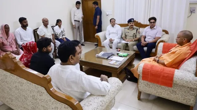#LalitaGautam #MeerutNews #CMYogi #YogiAdityanath #UPNews #MeerutCrime #CrimeNews #UttarPradesh #BreakingNews #JusticeForLalita #GoogleDiscover #LatestNews,मेरठ उत्तर प्रदेश न्यूज, गाजियाबाद CM योगी कार्यक्रम, टीपी नगर मेरठ, रोहटा मेरठ, उत्तर प्रदेश पुलिस, मेरठ क्राइम न्यूज, Lalita Gautam Meerut News, Meerut Uttar Pradesh News, TP Nagar Meerut, Rohta Meerut, UP Police, Meerut Crime News, CM Yogi News,ललिता गौतम हत्याकांड फोटो, CM योगी पीड़ित परिवार मुलाकात, मेरठ हत्या केस, योगी सरकार सहायता घोषणा, यूपी क्राइम खबर,Lalita Gautam Murder Case, Meerut Murder Case, CM Yogi Lalita Case, Yogi Adityanath Relief Announcement, Meerut Crime News, UP Crime News, Lalita Gautam Case Update, Uttar Pradesh News, Meerut Police Action,ललिता गौतम हत्याकांड, मेरठ ललिता हत्या केस, CM योगी ललिता हत्याकांड, योगी आदित्यनाथ सहायता, मेरठ क्राइम न्यूज, यूपी क्राइम न्यूज, ललिता गौतम केस अपडेट, पीड़ित परिवार को मदद, उत्तर प्रदेश समाचार, मेरठ पुलिस कार्रवाई,