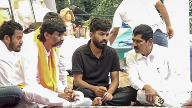 CJP Protest Update, CJP प्रदर्शन, NEET Paper Leak Protest, नीट पेपर लीक मामला, जंतर मंतर प्रदर्शन, दिल्ली विरोध प्रदर्शन, अभिजीत दीपके, शिक्षा मंत्री धर्मेंद्र प्रधान इस्तीफा, केंद्र सरकार बैठक, दिल्ली न्यूज, छात्र आंदोलन खबर, राष्ट्रीय राजनीति खबर,CJP Protest Update, NEET Paper Leak Protest, Jantar Mantar Protest Delhi, Abhijeet Dipke CJP Leader, Dharmendra Pradhan Resignation Demand, Central Government Meeting, Delhi Protest News, Education Ministry News, India Political News,दिल्ली जंतर मंतर न्यूज, Delhi Jantar Mantar Protest, Constitution Club Delhi Meeting, New Delhi Latest News, Delhi Politics News, NEET Protest Delhi, Central Government News India,जंतर-मंतर पर CJP प्रदर्शन की तस्वीर, CJP नेता अभिजीत दीपके, केंद्रीय मंत्रियों के साथ बैठक, NEET पेपर लीक विरोध प्रदर्शन, दिल्ली प्रदर्शन स्थल,CJP Protest At Jantar Mantar Delhi Image, Abhijeet Dipke Protest Leader, Government Meeting With CJP Leaders, NEET Paper Leak Protest India,