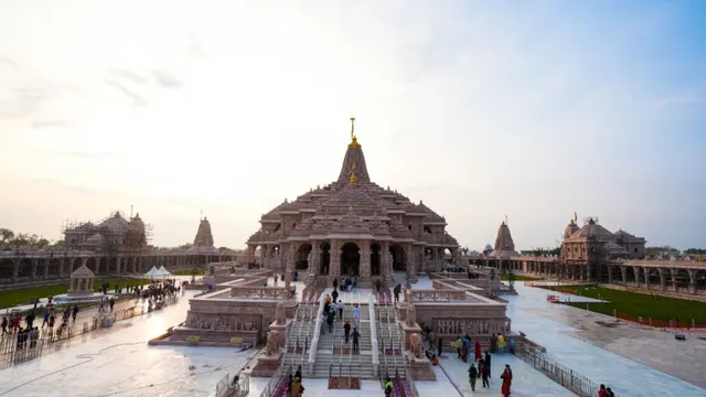 राम मंदिर चढ़ावा चोरी, अयोध्या राम मंदिर, श्रीरामजन्मभूमि तीर्थ क्षेत्र ट्रस्ट, राम मंदिर ट्रस्ट, एसबीआई अयोध्या, चढ़ावा गणना, राम मंदिर दान, राम मंदिर समाचार, अयोध्या समाचार, चढ़ावा चोरी केस, वित्त समिति, बैंक एमओयू, उत्तर प्रदेश समाचार, धार्मिक समाचार, ट्रस्ट निर्णय,Ram Mandir Donation, Ayodhya Ram Mandir, Ram Janmabhoomi Teerth Kshetra Trust, SBI Ayodhya, Ram Mandir Donation Count, Ram Mandir Theft Case, Ram Mandir Trust News, Ayodhya News, Temple Donation, Donation Counting System, SBI News, Uttar Pradesh News, Religious News, India News,Ram Mandir Images, Ayodhya Temple Photos, SBI Ayodhya Branch, Temple Donation Box, Ram Mandir Trust Meeting, Temple Donation System, Religious News Images, Ayodhya Photos, UP News,#RamMandir, #Ayodhya, #RamJanmabhoomi, #RamMandirTrust, #SBI, #TempleDonation, #AyodhyaNews, #UttarPradesh, #BreakingNews, #ReligiousNews, #DonationCase, #IndiaNews, #TempleTrust, #RamMandirDonation, #LatestNews,