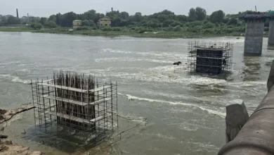 आगरा मेट्रो पुल, Agra Metro News, यमुना जलस्तर बढ़ा, आगरा मेट्रो ब्रिज निर्माण, यूपीएमआरसी, आगरा समाचार, यमुना बाढ़ अपडेट, आगरा विकास परियोजना, मेट्रो पुल निर्माण, उत्तर प्रदेश न्यूज, आगरा लेटेस्ट न्यूज,Agra Metro Bridge, Agra Metro News, Yamuna Water Level Rise, UPMRC News, Agra Metro Construction, Yamuna Flood Update, Uttar Pradesh News, Metro Project Update, Agra Development Project, India Infrastructure News,आगरा मेट्रो यमुना पुल, निर्माणाधीन मेट्रो पिलर, यमुना जलस्तर, यूपीएमआरसी टीम, आगरा मेट्रो प्रोजेक्ट, बाढ़ निगरानी,Agra Metro Yamuna Bridge, Metro Pillar Construction, Yamuna River Water Level, UPMRC Team, Agra Metro Project, CCTV Monitoring,#AgraMetro, #AgraNews, #YamunaRiver, #YamunaFlood, #UPMRC, #MetroProject, #InfrastructureNews, #UttarPradeshNews, #AgraDevelopment, #BreakingNews, #IndiaNews, #UPNews, #FloodAlert, #MetroUpdate, #SmartCityAgra,