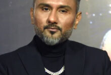 Honey Singh vs Badshah, Honey Singh Badshah controversy, Badshah stage name story, Who gave Badshah his name, Badshah old video Honey Singh, Honey Singh Instagram story, Honey Singh latest reaction, Badshah Samay Raina show, Samay Raina Badshah episode, India's Got Latent Season 2 bonus episode, Brown Rang controversy, Honey Singh Badshah fight, Honey Singh Badshah latest news, हनी सिंह और बादशाह, हनी सिंह बादशाह विवाद, Honey Singh Badshah विवाद, हनी सिंह इंस्टाग्राम स्टोरी, बादशाह स्टेज नेम, बादशाह नाम किसने दिया, समय रैना शो, इंडियाज गॉट लेटेंट, हनी सिंह वायरल वीडियो, बादशाह वायरल वीडियो, ब्राउन रंग विवाद, हनी सिंह बादशाह लड़ाई, यो यो हनी सिंह, बादशाह रैपर, मनोरंजन समाचार, बॉलीवुड न्यूज, म्यूजिक न्यूज, वायरल एंटरटेनमेंट न्यूज, Honey Singh and Badshah, Honey Singh vs Badshah, Honey Singh Badshah Controversy, Badshah Stage Name, Who Gave Badshah His Name, Badshah Old Video, Honey Singh Instagram Story, Samay Raina Show, India's Got Latent Season 2, Brown Rang Controversy, Yo Yo Honey Singh, Badshah Rapper, Bollywood News, Entertainment News, Viral Video, Music News,