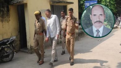 एटा में दरोगा सिपाही को उम्रकैद, एटा हिरासत मौत मामला, एटा पुलिस हिरासत में मौत, जैथरा हिरासत मौत, एटा कोर्ट फैसला, एटा में पुलिसकर्मियों को उम्रकैद, गजराज सिंह, महावीर सिंह, मोहरपाल उर्फ पप्पू, काली नदी में शव फेंकने का मामला, 21 साल बाद न्याय, एटा क्राइम न्यूज, एटा कोर्ट न्यूज, एटा जिला समाचार, उत्तर प्रदेश क्राइम न्यूज, उत्तर प्रदेश कोर्ट फैसला, पुलिस हिरासत मौत मामला, सीबीसीआईडी जांच, एटा लेटेस्ट न्यूज, Etah police custody death case, Etah inspector constable life imprisonment, Etah court verdict, Etah police custody death, Jaithra police custody case, Gajraj Singh, Mahavir Singh, Moharpal alias Pappu, Etah crime news, Etah latest news, Uttar Pradesh crime news, UP court verdict, police custody death case, CBCID investigation Etah, 21 years old custody death case, Etah district news, Uttar Pradesh police case, life imprisonment to police officers, #एटा, #एटान्यूज, #जैथरा, #उत्तरप्रदेश, #यूपीक्राइम, #क्राइमNews, #कोर्टफैसला, #उम्रकैद, #पुलिसहिरासत, #हिरासतमौत, #एटाकोर्ट, #सीबीसीआईडी, #Etah, #EtahNews, #Jaithra, #UttarPradesh, #UPNews, #CrimeNews, #EtahCourt, #PoliceCustodyDeath, #LifeImprisonment, #CourtVerdict, #CBCID,
