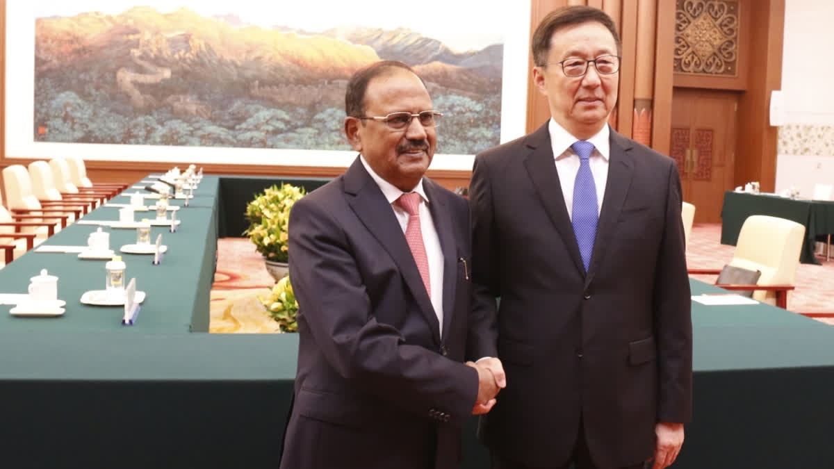 भारत चीन सीमा वार्ता, India China Border Talks, अजित डोभाल चीन दौरा, अजित डोभाल हान झेंग मुलाकात, अजित डोभाल चीन में, भारत चीन सीमा विवाद, भारत चीन सीमा तनाव, चीन भारत संबंध, अजित डोभाल वांग यी वार्ता, विशेष प्रतिनिधि वार्ता, Special Representatives Talks, भारत चीन कूटनीति, गलवान घाटी विवाद, अरुणाचल प्रदेश चीन विवाद, शी जिनपिंग भारत दौरा, BRICS Summit 2026, भारत चीन सीमा समाचार,India China Border Talks, Ajit Doval China Visit, Ajit Doval Meets Han Zheng, Ajit Doval Wang Yi Talks, India China Border Dispute, India China Relations, India China Boundary Talks, Special Representatives Talks India China, Ajit Doval Beijing Visit, Han Zheng Ajit Doval Meeting, Galwan Valley Clash, Arunachal Pradesh China Dispute, Xi Jinping India Visit 2026, BRICS Summit 2026, India China Diplomacy,अजित डोभाल चीन क्यों गए, Ajit Doval China visit 2026, Ajit Doval Han Zheng meeting, भारत चीन सीमा विवाद पर आज की खबर, India China border talks latest news, Ajit Doval Wang Yi meeting, भारत चीन Special Representatives talks, China India border dispute latest, Xi Jinping India visit September 2026, BRICS Summit 2026 India, गलवान के बाद भारत चीन संबंध, भारत चीन सीमा वार्ता 2026, Han Zheng meets Ajit Doval, Ajit Doval Beijing latest news,#IndiaChina #IndiaChinaRelations #IndiaChinaBorderTalks #AjitDoval #AjitDovalChinaVisit #HanZheng #WangYi #XiJinping #BRICSSummit2026 #ChinaIndia #BorderTalks #BorderDispute #Galwan #ArunachalPradesh #ForeignPolicy #IndianDiplomacy #NationalSecurity #भारतचीन #भारतचीनसीमावार्ता #अजितडोभाल #हानझेंग #वांगयी #शीजिनपिंग #BRICS #सीमाविवाद #विदेशनीति #राष्ट्रीयसुरक्षा,