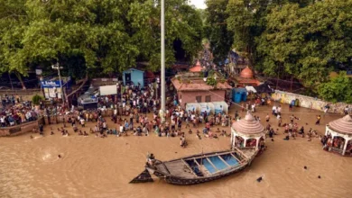 यूपी मौसम अलर्ट, यूपी बारिश अलर्ट, उत्तर प्रदेश बारिश, आज का मौसम यूपी, यूपी में भारी बारिश, वाराणसी मौसम, काशी में बाढ़, गंगा का जलस्तर, वाराणसी के 84 घाट डूबे, बनारस में बाढ़, बिहार बाढ़, बेगूसराय बाढ़, भागलपुर तटबंध टूटा, उत्तराखंड लैंडस्लाइड, हिमाचल प्रदेश बारिश, असम बाढ़, केरल बारिश, आज बारिश का अलर्ट, मौसम विभाग अलर्ट, IMD Weather Alert,UP Weather Alert, Uttar Pradesh Weather Alert, UP Rain Alert Today, Uttar Pradesh Heavy Rain, Varanasi Flood, Kashi Ganga Flood, 84 Ghats Submerged Varanasi, Ganga Water Level Varanasi, Bihar Flood Alert, Begusarai Flood, Bhagalpur Flood, Uttarakhand Landslide, Himachal Pradesh Rain Alert, Assam Flood, Kerala Rain Alert, India Weather Update, IMD Weather Alert, Rain Alert Today, Monsoon Update India, भारतीय मौसम विभाग, India Meteorological Department, IMD, मौसम विभाग, जिला प्रशासन वाराणसी, Varanasi District Administration, बिहार प्रशासन, Uttarakhand Administration, Himachal Pradesh Administration, आपदा प्रबंधन विभाग, Disaster Management Authority, राहत और बचाव दल, Rescue Teams, #UPWeatherAlert, #UPWeather, #UttarPradesh, #UPNews, #RainAlert, #WeatherUpdate, #IMD, #IMDWeather, #Varanasi, #Kashi, #VaranasiFlood, #Ganga, #BiharFlood, #Begusarai, #Bhagalpur, #Uttarakhand, #Landslide, #HimachalPradesh, #AssamFlood, #KeralaRain, #Monsoon, #RainAlertToday, #मौसमअलर्ट, #यूपीबारिश, #वाराणसी, #बाढ़,