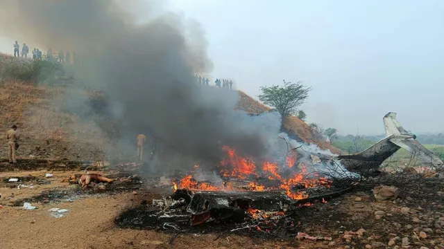 ब्रिटेन में विमान हादसा, UK plane crash today, North Wales plane crash Indian couple, भारतीय मूल के दंपती ब्रिटेन विमान हादसा, Ketan Swali plane crash, Sheetal Swali plane crash, Ketan Swali and Sheetal Swali death, Piper PA28 North Wales crash, Tatenhill Airport plane crash, Caernarfon Airport missing plane, Indian origin couple died in UK, Britain latest plane crash news, North Wales aviation accident, Indian diaspora UK latest news, UK plane crash, Britain plane crash, North Wales plane crash, Indian origin couple killed in UK plane crash, Ketan Swali, Sheetal Swali, Ketan and Sheetal Swali, Piper PA-28 crash, North Wales aircraft accident, Tatenhill Airport, Caernarfon Airport, West Midlands plane crash, Indian origin couple UK, Indian diaspora UK news, UK aviation accident, Britain aviation news, international accident news, Indian couple killed in plane crash, latest UK news, London world news, ब्रिटेन विमान हादसा, ब्रिटेन में विमान दुर्घटना, भारतीय मूल के दंपती की मौत, केतन स्वाली, शीतल स्वाली, उत्तरी वेल्स विमान हादसा, नॉर्थ वेल्स प्लेन क्रैश, UK विमान दुर्घटना, ब्रिटेन प्लेन क्रैश, Piper PA-28 विमान हादसा, टेटनहिल एयरपोर्ट, कैर्नारफान एयरपोर्ट, वेस्ट मिडलैंड्स, भारतीय मूल के पति पत्नी की मौत, ब्रिटेन की ताजा खबर, विदेश की खबर, अंतरराष्ट्रीय हादसा, विमान दुर्घटना समाचार, भारतीय प्रवासी खबर, लंदन न्यूज, #UKPlaneCrash, #BritainPlaneCrash, #NorthWales, #NorthWalesPlaneCrash, #KetanSwali, #SheetalSwali, #PiperPA28, #TatenhillAirport, #CaernarfonAirport, #WestMidlands, #IndianOriginCouple, #IndianDiaspora, #UKNews, #WorldNews, #InternationalNews, #AviationNews, #PlaneCrash, #ब्रिटेनविमानहादसा, #उत्तरीवेल्स, #भारतीयमूलकेदंपती, #केतनस्वाली, #शीतलस्वाली, #विमानदुर्घटना, #विदेशक खबर,
