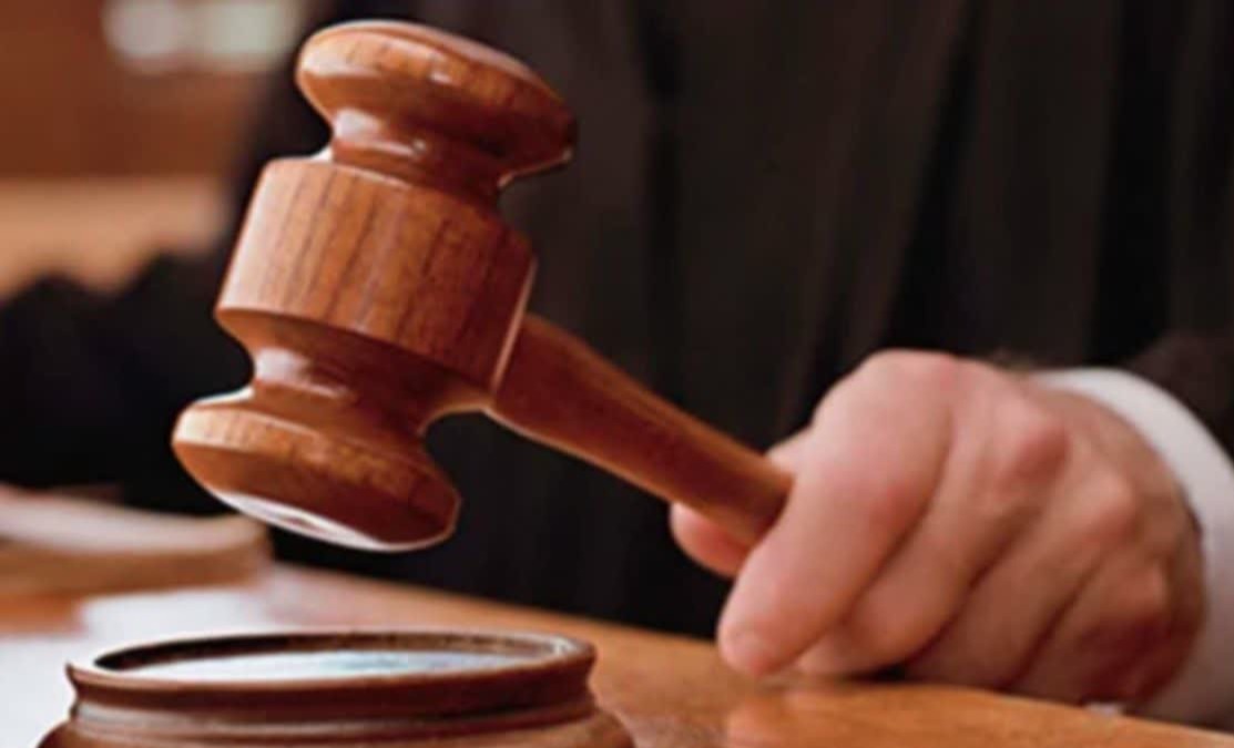 UP Special Teachers, UP Teachers Salary, Allahabad High Court, Resource Teachers, Contract Teachers, Equal Pay for Equal Work, UP Teacher News, Special Education Teachers ,यूपी विशेष शिक्षक, विशेष शिक्षकों का वेतन, यूपी शिक्षक हाईकोर्ट फैसला, रिसोर्स शिक्षक, संविदा शिक्षक, समान काम समान वेतन, इलाहाबाद हाईकोर्ट, लखनऊ खंडपीठ, दिव्यांग बच्चों के शिक्षक ,