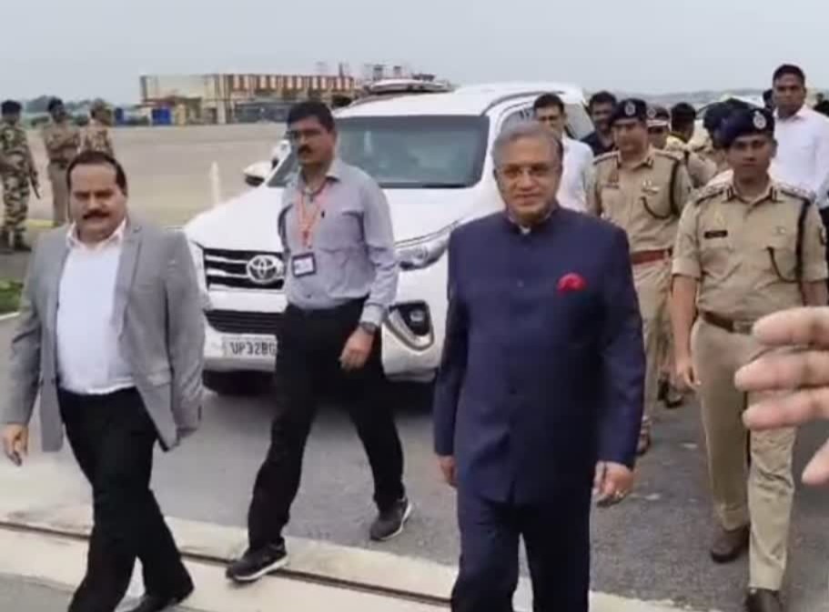 यूपी विधानसभा चुनाव 2027, यूपी चुनाव 2027, उत्तर प्रदेश चुनाव 2027, CEC ज्ञानेश कुमार लखनऊ, मुख्य चुनाव आयुक्त ज्ञानेश कुमार, ज्ञानेश कुमार यूपी दौरा, यूपी चुनाव की तैयारी, निर्वाचन आयोग यूपी, चुनाव आयोग लखनऊ, यूपी विधानसभा चुनाव की तैयारी, BLO चुनाव प्रक्रिया, बूथ लेवल अधिकारी यूपी, मतदाता जागरूकता यूपी, चुनावी पारदर्शिता उत्तर प्रदेश, लखनऊ चुनाव समाचार,UP Assembly Election 2027, Uttar Pradesh Election 2027, UP Election 2027, CEC Gyanesh Kumar Lucknow visit, Chief Election Commissioner Gyanesh Kumar, Gyanesh Kumar UP visit, UP election preparation, Election Commission of India UP, UP election commission, UP Assembly election preparation, Booth Level Officer UP, BLO election process, voter awareness UP, electoral transparency Uttar Pradesh, Lucknow election news,लखनऊ यूपी चुनाव 2027, Lucknow UP Election 2027, लखनऊ मुख्य चुनाव आयुक्त दौरा, Lucknow Chief Election Commissioner Visit, लखनऊ चुनाव आयोग कार्यक्रम, Lucknow Election Commission Programme, लखनऊ CEC ज्ञानेश कुमार, Lucknow CEC Gyanesh Kumar, उत्तर प्रदेश विधानसभा चुनाव खबर, Uttar Pradesh Assembly Election News, उत्तर प्रदेश चुनाव आयोग खबर, Uttar Pradesh Election Commission News, लखनऊ राजनीतिक खबर, Lucknow Political News, यूपी चुनाव तैयारी खबर, UP Election Preparation News,#UPElection2027, #UPAssemblyElection, #UttarPradeshElection, #CECGyaneshKumar, #GyaneshKumar, #ElectionCommission, #ElectionCommissionOfIndia, #UPPolitics, #UPNews, #LucknowNews, #Lucknow, #BLO, #BoothLevelOfficer, #VoterAwareness, #ElectoralLiteracy, #ElectionNews, #यूपीचुनाव2027, #ज्ञानेशकुमार, #चुनावआयोग, #लखनऊसमाचार,