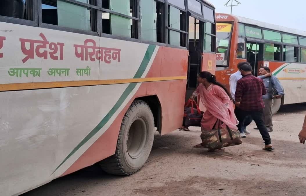 UP Free Bus Travel, यूपी में महिलाओं की फ्री बस यात्रा, महिलाओं के लिए मुफ्त बस सेवा, रक्षाबंधन फ्री बस सेवा, यूपीएसआरटीसी फ्री बस यात्रा, यूपी रोडवेज मुफ्त यात्रा, यूपी में महिलाओं की मुफ्त यात्रा, रक्षाबंधन 2026, मेरठ फ्री बस सेवा, मेरठ रोडवेज, UPSRTC इंसेंटिव स्कीम, परिवहन विभाग उत्तर प्रदेश, दीपक चौधरी UPSRTC, मेरठ क्षेत्र 925 बसें, उत्तर प्रदेश परिवहन निगम, उत्तर प्रदेश, मेरठ, गाजियाबाद, दिल्ली, कौशांबी, आनंद विहार, उत्तर प्रदेश की खबर, मेरठ की खबर, परिवहन समाचार, सरकारी योजना, महिला सुविधा, रक्षाबंधन समाचार, UP Free Bus Travel 2026, Free Bus Travel for Women in UP, Uttar Pradesh Free Bus Service, UPSRTC Free Bus Travel, Raksha Bandhan Free Bus Service, UP Roadways Free Travel, Free Bus Service for Women, UPSRTC Incentive Scheme, UPSRTC Raksha Bandhan 2026, Meerut UPSRTC, Meerut Bus Service, 925 Buses Meerut, Deepak Chaudhary UPSRTC, Uttar Pradesh Transport Department, Meerut News, Uttar Pradesh News, Ghaziabad Bus Service, Anand Vihar Bus Stand, Kaushambi Bus Stand, Women Free Travel UP, Raksha Bandhan 2026 News, UP Government News, Public Transport Uttar Pradesh, #UPFreeBusTravel, #UPFreeBusTravel2026, #FreeBusTravel, #UPRoadways, #UPSRTC, #RakshaBandhan2026, #WomenFreeTravel, #UPNews, #UttarPradesh, #Meerut, #Ghaziabad, #AnandVihar, #Kaushambi, #UPSRTCIncentive, #RoadwaysNews, #WomenSafety, #RakshaBandhan, #मेरठ, #उत्तरप्रदेश, #यूपीरोडवेज, #महिलामुफ्तबसयात्रा, #रक्षाबंधन, #यूपीसमाचार,