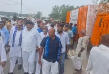 Umashankar Singh, BSP MLA, Umashankar Singh Funeral, Ballia News, State Honours, BSP MLA Last Rites ,उमाशंकर सिंह, बसपा विधायक, उमाशंकर सिंह अंतिम यात्रा, बलिया समाचार, बसपा विधायक का अंतिम संस्कार, राजकीय सम्मान ,