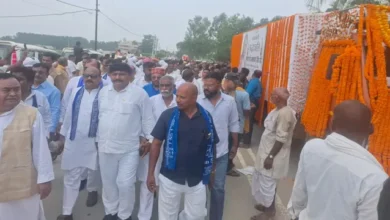 Umashankar Singh, BSP MLA, Umashankar Singh Funeral, Ballia News, State Honours, BSP MLA Last Rites ,उमाशंकर सिंह, बसपा विधायक, उमाशंकर सिंह अंतिम यात्रा, बलिया समाचार, बसपा विधायक का अंतिम संस्कार, राजकीय सम्मान ,