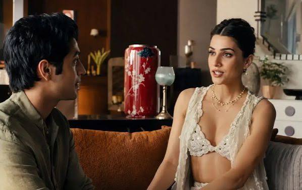 #KanganaRanaut, #KritiSanon, #KanganaRanautOnKritiSanon, #KritiSanonControversy, #RakshaBandhan, #RakshaBandhan2026, #RakshaBandhanAd, #BollywoodNews, #BollywoodControversy, #EntertainmentNews, #FashionControversy, #KritiSanonAdvertisement, #MumbaiBollywood, #HindiNews, #CelebrityNews, Kangana Ranaut Kriti Sanon controversy, Kangana Ranaut Kriti Sanon Raksha Bandhan ad, Kriti Sanon Raksha Bandhan advertisement controversy, Kangana Ranaut Instagram story Kriti Sanon, Kriti Sanon Rakhi ad outfit, Kriti Sanon latest controversy 2026, Kangana Ranaut latest statement, Raksha Bandhan advertisement controversy 2026, Bollywood latest news, entertainment news India, Mumbai entertainment news, Maharashtra Bollywood news, Kangana Ranaut on Kriti Sanon, कंगना रनौत कृति सेनन, कृति सेनन रक्षाबंधन विज्ञापन, कृति सेनन आउटफिट विवाद, कंगना रनौत बयान, कृति सेनन बिकिनी ड्रेस विवाद, रक्षाबंधन विज्ञापन विवाद, कृति सेनन राखी ऐड, बॉलीवुड खबर, मनोरंजन खबर, बॉलीवुड विवाद, फैशन विवाद, महिला फैशन बहस, रक्षाबंधन 2026, राष्ट्रीय मनोरंजन खबर, मुंबई बॉलीवुड न्यूज,Kangana Ranaut on Kriti Sanon, Kangana Ranaut slams Kriti Sanon, Kriti Sanon Raksha Bandhan advertisement, Kriti Sanon outfit controversy, Kriti Sanon bikini dress controversy, Kangana Ranaut statement, Raksha Bandhan ad controversy, Kriti Sanon Rakhi advertisement, Bollywood news, Bollywood controversy, entertainment news, fashion controversy, Raksha Bandhan 2026, celebrity controversy, Mumbai Bollywood news,