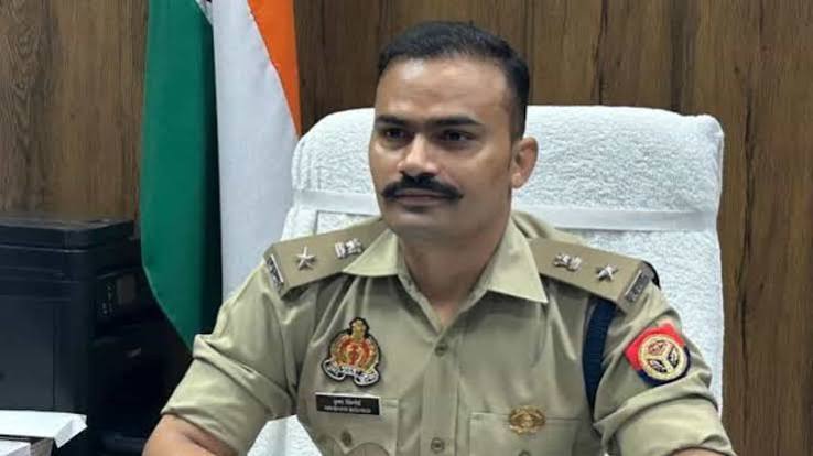 UP IPS Transfer, यूपी आईपीएस ट्रांसफर, यूपी पुलिस ट्रांसफर, यूपी में 9 जिलों के कप्तान बदले, मेरठ SSP ट्रांसफर, अविनाश पांडेय ट्रांसफर, मेरठ नए SSP, बीबीजीटीएस मूर्ति मेरठ, संभल SP ट्रांसफर, केके विश्नोई ट्रांसफर, केके विश्नोई बिजनौर, बिजनौर SP ट्रांसफर, चारू निगम ट्रांसफर, सुल्तानपुर SP ट्रांसफर, विनीत जायसवाल सुल्तानपुर, विकास चंद्र त्रिपाठी संभल, यूपी पुलिस तबादला, योगी सरकार IPS ट्रांसफर, 9 IPS अफसरों का तबादला, 23 नए IPS पोस्टिंग, यूपी पुलिस खबर, उत्तर प्रदेश पुलिस ट्रांसफर, यूपी प्रशासनिक फेरबदल,UP IPS Transfer 2026, UP Police Transfer 2026, Uttar Pradesh IPS Transfer, UP Police Reshuffle, Meerut SSP Transfer, Avinash Pandey Transfer, BBGTS Murthy Meerut SSP, Sambhal SP Transfer, KK Vishnoi Transfer, KK Vishnoi Bijnor SP, Bijnor SP Transfer, Charu Nigam Transfer, Sultanpur SP Transfer, Vineet Jaiswal Sultanpur SP, Vikas Chandra Tripathi Sambhal SP, UP Police News, Yogi Government IPS Transfer, 9 IPS Officers Transfer UP, 23 New IPS Posting, UP Police Reshuffle 2026,#UPIPSTransfer, #UPPoliceTransfer, #UPPolice, #UttarPradeshPolice, #UPNews, #UPNewsToday, #IPSTransfer, #PoliceTransfer, #MeerutSSP, #AvinashPandey, #BBGTSMurthy, #SambhalSP, #KKVishnoi, #BijnorSP, #CharuNigam, #SultanpurSP, #VineetJaiswal, #YogiGovernment, #UPPoliceReshuffle, #UPIPSNews, #IPSPosting, #NewIPSPosting, #UttarPradeshNews,