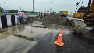 #LucknowKanpurExpressway #LucknowKanpurExpresswayNews #LucknowKanpurExpresswayLatest #Unnao #UnnaoNews #LucknowNews #KanpurNews #UttarPradesh #UPNews #Expressway #ExpresswayNews #RoadSinking #Waterlogging #RoadSafety #RoadDamage #InfrastructureNews #UPInfrastructure #लखनऊकानपुरएक्सप्रेसवे #उन्नाव #सड़कधंसी #जलभराव #एक्सप्रेसवे #उत्तरप्रदेश #सड़कसुरक्षा ,लखनऊ कानपुर एक्सप्रेसवे पर सड़क क्यों धंस रही है, लखनऊ कानपुर एक्सप्रेसवे की ताजा खबर, लखनऊ कानपुर एक्सप्रेसवे पर पानी भरा, उन्नाव में एक्सप्रेसवे सड़क धंसी, लखनऊ कानपुर एक्सप्रेसवे 15 किलोमीटर सड़क धंसी, लखनऊ कानपुर एक्सप्रेसवे 200 मीटर जलभराव, लखनऊ कानपुर एक्सप्रेसवे पैचिंग की स्थिति, लखनऊ कानपुर एक्सप्रेसवे निर्माण गुणवत्ता, Lucknow Kanpur Expressway road sinking latest news, Lucknow Kanpur Expressway waterlogging today, Lucknow Kanpur Expressway Unnao road damage, Lucknow Kanpur Expressway construction quality issue, Lucknow Kanpur Expressway, Lucknow Kanpur Expressway road sinking, Lucknow Kanpur Expressway latest news, Lucknow Kanpur Expressway waterlogging, Unnao Expressway road damage, Lucknow Kanpur Expressway construction quality, Lucknow Kanpur Expressway rain damage, Lucknow Kanpur Expressway patchwork, PNC Expressway construction, Uttar Pradesh Expressway news, Lucknow Kanpur Expressway 2026, road sinking in Unnao, expressway safety news, Lucknow Kanpur Expressway latest update, लखनऊ कानपुर एक्सप्रेसवे, लखनऊ कानपुर एक्सप्रेसवे सड़क धंसी, लखनऊ कानपुर एक्सप्रेसवे न्यूज, लखनऊ कानपुर एक्सप्रेसवे की हालत, लखनऊ कानपुर एक्सप्रेसवे जलभराव, उन्नाव एक्सप्रेसवे सड़क धंसने की खबर, लखनऊ कानपुर एक्सप्रेसवे निर्माण गुणवत्ता, एक्सप्रेसवे सड़क धंसने की समस्या, उन्नाव सड़क हादसा खतरा, लखनऊ कानपुर एक्सप्रेसवे बारिश, लखनऊ कानपुर एक्सप्रेसवे पैचिंग, पीएनसी एक्सप्रेसवे निर्माण, उत्तर प्रदेश एक्सप्रेसवे न्यूज, यूपी सड़क निर्माण, लखनऊ कानपुर एक्सप्रेसवे लेटेस्ट न्यूज, लखनऊ कानपुर एक्सप्रेसवे 2026,