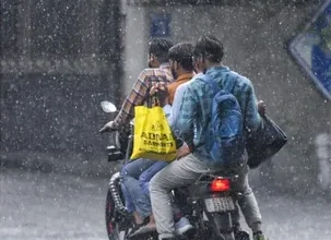 Weather Alert 2026, मौसम अलर्ट 2026, आज का मौसम, आज का मौसम समाचार, दिल्ली मौसम, दिल्ली बारिश अलर्ट, दिल्ली एनसीआर मौसम, दिल्ली एनसीआर बारिश, उत्तर प्रदेश मौसम, यूपी बारिश अलर्ट, यूपी मौसम समाचार, लखनऊ मौसम, लखनऊ बारिश, बिहार मौसम, बिहार बारिश अलर्ट, बिहार मौसम समाचार, भारी बारिश अलर्ट, IMD Rain Alert, मौसम विभाग अलर्ट, मानसून अपडेट, बारिश की चेतावनी, आंधी बारिश अलर्ट, हिमाचल मौसम, पश्चिम बंगाल मौसम, असम मौसम, मेघालय मौसम, नई दिल्ली, उत्तर प्रदेश, बिहार, Weather Alert 2026, Weather Today, Delhi Weather Today, Delhi Rain Alert, Delhi NCR Weather, Delhi NCR Rain, UP Weather Alert, Uttar Pradesh Rain Alert, Lucknow Weather Today, Lucknow Rain Alert, Bihar Weather Alert, Bihar Rain Alert, IMD Weather Alert, IMD Rain Alert, Heavy Rain Alert India, Monsoon Update 2026, Rainfall Warning, Thunderstorm Alert, West Bengal Weather, Himachal Pradesh Weather, Assam Weather, Meghalaya Weather, New Delhi, Uttar Pradesh, Bihar, India, #WeatherAlert2026, #WeatherToday, #IMD, #IMDAlert, #RainAlert, #HeavyRainAlert, #DelhiWeather, #DelhiRain, #DelhiNCR, #UPWeather, #UPRain, #LucknowWeather, #BiharWeather, #BiharRain, #Monsoon2026, #MonsoonUpdate, #WestBengalWeather, #HimachalWeather, #AssamWeather, #MeghalayaWeather, #RainAlertIndia, #NewDelhi, #UttarPradesh, #Bihar, #IndiaWeather,