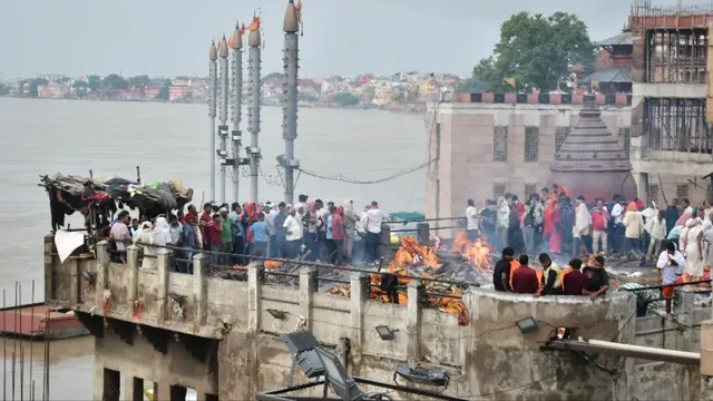 यूपी बाढ़ अलर्ट, उत्तर प्रदेश बाढ़, यूपी में बाढ़, यूपी बारिश, गंगा बाढ़, यमुना बाढ़, वाराणसी बाढ़, प्रयागराज बाढ़, मणिकर्णिका घाट बाढ़, वाराणसी घाट जलमग्न, प्रयागराज में पांच पुल डूबे, बेलन नदी खतरे के निशान के ऊपर, यूपी बाढ़ का पानी, गंगा का जलस्तर, वाराणसी गंगा जलस्तर, प्रयागराज बाढ़ अपडेट ,UP Flood Alert, UP Flood News, Uttar Pradesh Flood, UP Rain Flood, Ganga Flood Varanasi, Yamuna Flood Prayagraj, Varanasi Flood Today, Prayagraj Flood Today, Manikarnika Ghat Flood, Ganga Water Level Varanasi, Belan River Flood, UP Flood Situation, Uttar Pradesh Rain Update, UP Monsoon Flood, Flood Alert Uttar Pradesh यूपी में बाढ़ कब आएगी, यूपी बाढ़ आज का अपडेट, वाराणसी गंगा जलस्तर आज, मणिकर्णिका घाट पर पानी, वाराणसी में बाढ़ के हालात, प्रयागराज में बाढ़, प्रयागराज में कितने पुल डूबे, बेलन नदी का जलस्तर, गंगा यमुना जलस्तर यूपी, यूपी में भारी बारिश से बाढ़, वाराणसी घाटों पर बाढ़, प्रयागराज 45 गांव संपर्क टूटा, UP flood latest news, Varanasi Ganga water level today, Prayagraj flood latest update ,#UPFloodAlert, #UPFlood, #UttarPradeshFlood, #UPWeather, #UPRain, #GangaFlood, #YamunaFlood, #VaranasiFlood, #PrayagrajFlood, #ManikarnikaGhat, #GangaWaterLevel, #BelanRiver, #FloodAlert, #UttarPradeshWeather, #यूपीबाढ़, #यूपीबारिश, #बाढ़अलर्ट, #वाराणसीबाढ़, #प्रयागराजबाढ़, #गंगाजलस्तर, #बेलननदी, #मणिकर्णिकाघाट,
