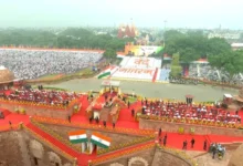 वंदे मातरम् लाल किला, लाल किले पर वंदे मातरम्, स्वतंत्रता दिवस 2026, 80वां स्वतंत्रता दिवस, पीएम मोदी स्वतंत्रता दिवस, नरेंद्र मोदी लाल किला, लाल किला स्वतंत्रता दिवस, वंदे मातरम् 150 साल, राष्ट्रगीत वंदे मातरम्, वंदे मातरम् पहली बार लाल किले पर, दिल्ली स्वतंत्रता दिवस समारोह, 21 तोपों की सलामी, Mi-17 हेलीकॉप्टर पुष्पवर्षा, राष्ट्रीय गीत वंदे मातरम्, जन गण मन, नई दिल्ली समाचार, Vande Mataram Red Fort, Vande Mataram at Red Fort, Vande Mataram Red Fort 2026, Independence Day 2026, 80th Independence Day India, PM Modi Independence Day, Narendra Modi Red Fort, Vande Mataram 150 years, National Song Vande Mataram, Red Fort Independence Day celebration, Vande Mataram first time Red Fort, Delhi Independence Day 2026, 21 gun salute Red Fort, Mi-17 helicopter flower shower, Indian Independence Day, New Delhi news, वंदे मातरम् लाल किला पहली बार, PM Modi Red Fort Vande Mataram, 15 August 2026 Vande Mataram, Independence Day 2026 Red Fort, Vande Mataram 150 years celebration, लाल किले पर वंदे मातरम् कब गूंजा, 80th Independence Day PM Modi, Red Fort Vande Mataram news, Vande Mataram first time Red Fort, Delhi Red Fort Independence Day news,#VandeMataram, #VandeMataram150Years, #RedFort, #LalQila, #IndependenceDay2026, #IndependenceDay, #15August2026, #PMModi, #NarendraModi, #VandeMataramAtRedFort, #DelhiNews, #NewDelhi, #IndianIndependenceDay, #राष्ट्रीयगीत, #वंदेमातरम्, #लालकिला, #स्वतंत्रतादिवस, #प्रधानमंत्रीनरेंद्रमोदी, #नईदिल्ली,