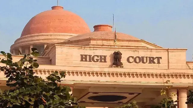 लखनऊ में ई-रिक्शा, Lucknow E Rickshaw, Lucknow E Rickshaw News, ई-रिक्शा पर हाई कोर्ट, Lucknow High Court, लखनऊ ट्रैफिक, ई-रिक्शा पॉलिसी, Lucknow Traffic News, ई-रिक्शा की बढ़ती संख्या, UP News ,लखनऊ में ई-रिक्शा, Lucknow E Rickshaw, लखनऊ हाई कोर्ट, Lucknow High Court E Rickshaw, Lucknow Traffic News ,