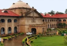 देवरिया पुलिस, देवरिया पुलिस पर इलाहाबाद हाई कोर्ट की फटकार, इलाहाबाद हाई कोर्ट, देवरिया अवैध हिरासत मामला, गौरी बाजार थाना, देवरिया पुलिस खबर, SHO के वेतन से मुआवजा, 65 हजार रुपये मुआवजा, अवैध हिरासत, पुलिस हिरासत, CCTV फुटेज मामला, इलाहाबाद हाई कोर्ट फैसला, देवरिया न्यूज, उत्तर प्रदेश पुलिस, यूपी पुलिस खबर, पुलिस की लापरवाही, हाई कोर्ट का आदेश, प्रयागराज हाई कोर्ट, उत्तर प्रदेश न्यायिक खबर, Deoria Police, Allahabad High Court, Deoria Police news, Deoria illegal detention case, Gauri Bazar Police Station, illegal detention, police custody case, SHO salary compensation, 65000 compensation, Allahabad HC order, CCTV footage police station, Uttar Pradesh Police, UP Police news, police negligence, High Court verdict, Prayagraj High Court, Deoria latest news, illegal detention compensation, Uttar Pradesh legal news, #देवरियापुलिस, #इलाहाबादहाईकोर्ट, #AllahabadHighCourt, #DeoriaPolice, #DeoriaNews, #अवैधहिरासत, #IllegalDetention, #UPPolice, #उत्तरप्रदेशपुलिस, #गौरीबाजार, #GauriBazar, #HighCourtNews, #CourtNews, #LegalNews, #उत्तरप्रदेश, #Deoria, #Prayagraj,