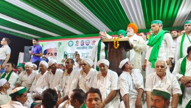 #Muzaffarnagar #BKU #RakeshTikait #NareshTikait #KisanMahapanchayat #FarmersNews #MSP #SugarcanePrice #UPNews #MuzaffarnagarNews #KisanAndolan ,Muzaffarnagar BKU night mahapanchayat, Muzaffarnagar farmers mahapanchayat, Rakesh Tikait mahapanchayat, Naresh Tikait, Bharatiya Kisan Union, BKU news, Muzaffarnagar farmer protest, MSP guarantee law, sugarcane price farmers, Muzaffarnagar farmers news, Western UP farmers, मुजफ्फरनगर भाकियू रात्रि महापंचायत, मुजफ्फरनगर किसान महापंचायत, राकेश टिकैत महापंचायत, नरेश टिकैत, भारतीय किसान यूनियन, भाकियू न्यूज, मुजफ्फरनगर किसान आंदोलन, MSP गारंटी कानून, गन्ने का दाम, किसानों की मांग, जीआईसी ग्राउंड मुजफ्फरनगर, पश्चिमी यूपी किसान, किसान पंचायत, उत्तर प्रदेश किसान समाचार,