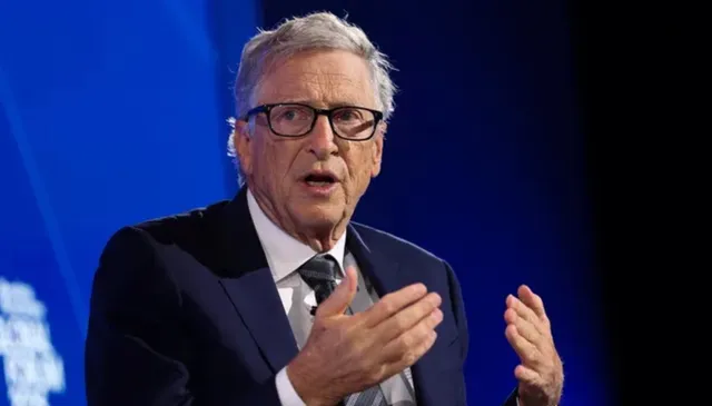 Bill Gates AI Warning, बिल गेट्स AI चेतावनी, बिल गेट्स की AI पर चेतावनी, AI से एक अरब मौत, आर्टिफिशियल इंटेलिजेंस का खतरा, AI का दुरुपयोग, AI सुरक्षा, AI नियमन, AI रेगुलेशन, AI निगरानी, बिल गेट्स AI बयान, बिल गेट्स का AI पर बयान, माइक्रोसॉफ्ट के सह-संस्थापक बिल गेट्स, AI कानून, AI सुरक्षा नियम,Bill Gates AI Warning, Bill Gates AI Warning 2026, Bill Gates One Billion Deaths, Bill Gates AI Risk, Bill Gates AI Regulation, Bill Gates AI Safety, Bill Gates Meet the Press, Bill Gates Latest News, Artificial Intelligence Risk, AI Misuse, AI Regulation, AI Governance, AI Safeguards, AI Oversight, Microsoft Co-Founder Bill Gates,#BillGates, #BillGatesAIWarning, #AI, #ArtificialIntelligence, #AISafety, #AIRegulation, #AIGovernance, #AIWarning, #TechnologyNews, #TechNews, #Microsoft, #BillGatesNews, #आर्टिफिशियलइंटेलिजेंस, #बिलगेट्स, #AIखतरा, #तकनीक, #AIसुरक्षा,