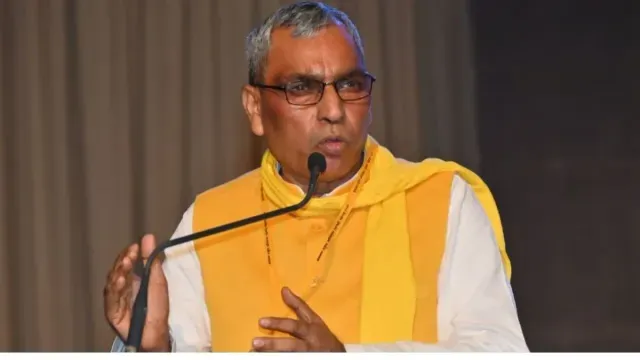ओपी राजभर अखिलेश यादव, ओपी राजभर का अखिलेश पर तंज, इंद्रजीत सरोज मंत्री बयान, इंद्रजीत सरोज 2027, सपा मंत्री पद विवाद, सपा 2027 चुनाव, अखिलेश यादव न्यूज, ओपी राजभर न्यूज, इंद्रजीत सरोज वायरल वीडियो, कौशांबी सपा न्यूज, सिराथू सपा सम्मेलन, सपा सरकार मंत्री बयान, यूपी चुनाव 2027, उत्तर प्रदेश राजनीति, यूपी पॉलिटिक्स न्यूज, OP Rajbhar Akhilesh Yadav, OP Rajbhar News, Om Prakash Rajbhar, Akhilesh Yadav News, Indrajeet Saroj Minister Statement, Indrajeet Saroj 2027, SP Minister Statement, Samajwadi Party News, UP Politics 2026, UP Election 2027, Kaushambi SP News, Sirathu SP Meeting, Indrajeet Saroj Viral Video, Uttar Pradesh Politics, #OPRajbhar, #OmPrakashRajbhar, #AkhileshYadav, #IndrajeetSaroj, #SamajwadiParty, #SP, #UPPolitics, #UPNews, #UPElection2027, #Kaushambi, #Sirathu, #UttarPradeshPolitics, #सपा, #अखिलेशयादव, #ओपराजभर, #इंद्रजीतसरोज,