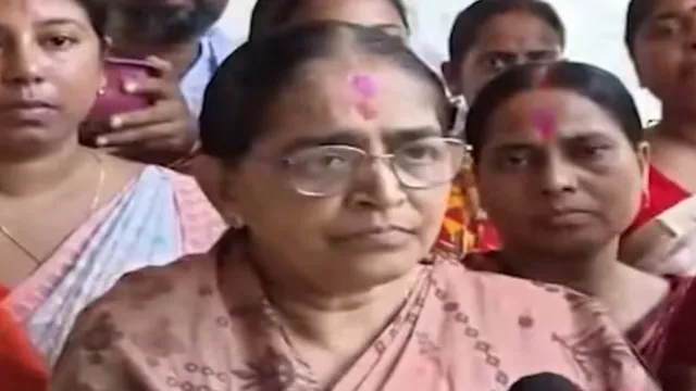 बंगाल उपचुनाव, पश्चिम बंगाल उपचुनाव 2026, नंदीग्राम उपचुनाव, नंदीग्राम विधानसभा उपचुनाव, नंदीग्राम BJP उम्मीदवार, हासीरानी रथ, हासीरानी रथ BJP उम्मीदवार, शुभेंदु अधिकारी, शुभेंदु अधिकारी के PA की मां, चंद्रनाथ रथ, दिवंगत चंद्रनाथ रथ, भाजपा उम्मीदवार सूची, BJP Candidate List, रेजीनगर उपचुनाव, शाखारव सरकार, पश्चिम बंगाल भाजपा, बंगाल विधानसभा चुनाव, नंदीग्राम चुनाव 2026, 6 अक्टूबर बंगाल उपचुनाव, पूर्व मेदिनीपुर जिला खबर, मुर्शिदाबाद जिला खबर, कोलकाता राजनीतिक खबर, पश्चिम बंगाल राजनीति, राष्ट्रीय राजनीति खबर, विधानसभा उपचुनाव, चुनावी खबर, West Bengal By Election 2026, Bengal By Election, Nandigram By Election 2026, Nandigram Assembly By Election, BJP Candidate Nandigram, Hasirani Rath, Hasirani Rath BJP Candidate, Suvendu Adhikari, Suvendu Adhikari PA mother, Chandranath Rath, BJP candidate list West Bengal, Rejinagar By Election, Shakharav Sarkar, West Bengal BJP, Nandigram Election 2026, West Bengal politics, Bengal assembly bypoll, October 6 election West Bengal, Purba Medinipur news, Murshidabad news, Kolkata political news, India political news, assembly by election, BJP West Bengal news, #WestBengalByElection, #BengalByElection, #NandigramByElection, #Nandigram, #HasiraniRath, #SuvenduAdhikari, #ChandranathRath, #BJP, #BJPWestBengal, #Rejinagar, #ShakharavSarkar, #WestBengalPolitics, #Election2026, #AssemblyBypoll, #BengalPolitics, #PurbaMedinipur, #Murshidabad, #KolkataNews, #WestBengalNews, #नंदीग्रामउपचुनाव, #बंगालउपचुनाव, #हासीरानीरथ, #शुभेंदुअधिकारी, #भाजपा, #पश्चिमबंगाल, #चुनावसमाचार, #राजनीतिकखबर,