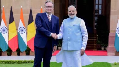 Bart De Wever India Visit, बार्ट डी वेवर, बार्ट डी वेवर भारत दौरा, बेल्जियम पीएम बार्ट डी वेवर, बार्ट डी वेवर मोदी मुलाकात, पीएम मोदी बेल्जियम पीएम मुलाकात, भारत बेल्जियम संबंध, एंटवर्प हीरा मंडी, बेल्जियम हीरा कारोबार, एंटवर्प डायमंड मार्केट, बेल्जियम में भारतीय, बार्ट डी वेवर यहूदी विवाद, बार्ट डी वेवर माफी,Bart De Wever India Visit, Bart De Wever, Belgium Prime Minister, Bart De Wever Modi Meeting, PM Modi Meets Bart De Wever, India Belgium Relations, Antwerp Diamond Market, Antwerp Diamond District, Belgium Indian Community, Bart De Wever Jewish Controversy, Belgium PM India Visit, #BartDeWever #BartDeWeverIndiaVisit #BelgiumPM #PMModi #NarendraModi #IndiaBelgiumRelations #Antwerp #AntwerpDiamondMarket #Belgium #India #WorldNews #InternationalNews ,