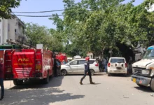 ओखला ऑक्सीजन सिलिंडर ब्लास्ट, ओखला सिलिंडर धमाका, दिल्ली ओखला हादसा, ओखला फेज 1 हादसा, दिल्ली ऑक्सीजन सिलिंडर विस्फोट, ऑक्सीजन सिलिंडर फटने से मौत, ओखला ब्लास्ट न्यूज, दिल्ली ब्लास्ट न्यूज, ओखला सामुदायिक भवन, सिलिंडर अनलोडिंग हादसा, दिल्ली हादसा, ओखला क्राइम न्यूज, दिल्ली फायर ब्रिगेड, ओखला पुलिस, दिल्ली हादसे की खबर, Okhla Oxygen Cylinder Blast, Okhla Cylinder Blast, Delhi Okhla Accident, Okhla Phase 1 Blast, Delhi Oxygen Cylinder Explosion, Oxygen Cylinder Blast Death, Okhla Blast News, Delhi Accident News, Okhla Community Hall, Oxygen Cylinder Unloading Accident, Delhi Fire Brigade, Okhla Police, #ओखला #ऑक्सीजनसिलिंडरब्लास्ट #ओखलाब्लास्ट #दिल्ली #दिल्लीहादसा #ओखलाफेज1 #DelhiNews #Okhla #OkhlaBlast #OxygenCylinderBlast #DelhiAccident ,