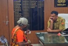 लखनऊ पुलिस, हजरतगंज पुलिस, लखनऊ पुलिस की पहल, 9 साल बाद मां बेटे का मिलन, गुजरात की महिला लखनऊ में मिली, लापता महिला मिली, लखनऊ में महिला बरामद, मां बेटे की भावुक मुलाकात, गुजरात पुलिस, लखनऊ पुलिस मानवता, पुलिस ने परिवार से मिलाया, लखनऊ क्राइम न्यूज, लखनऊ पुलिस न्यूज, Lucknow Police, Hazratganj Police, Gujarat Woman Found in Lucknow, Mother Son Reunion After 9 Years, Missing Woman Found, Lucknow Police News, Gujarat Police, Lucknow Crime News, Police Reunites Mother With Son, Emotional Mother Son Reunion, Missing Woman Reunited With Family, #LucknowPolice, #HazratganjPolice, #LucknowNews, #GujaratPolice, #MotherSonReunion, #MissingWoman, #FamilyReunion, #UttarPradeshPolice, #Humanity, #PoliceNews, #लखनऊपुलिस, #हजरतगंजपुलिस, #मांबेटे_कामिलन, #मानवता,