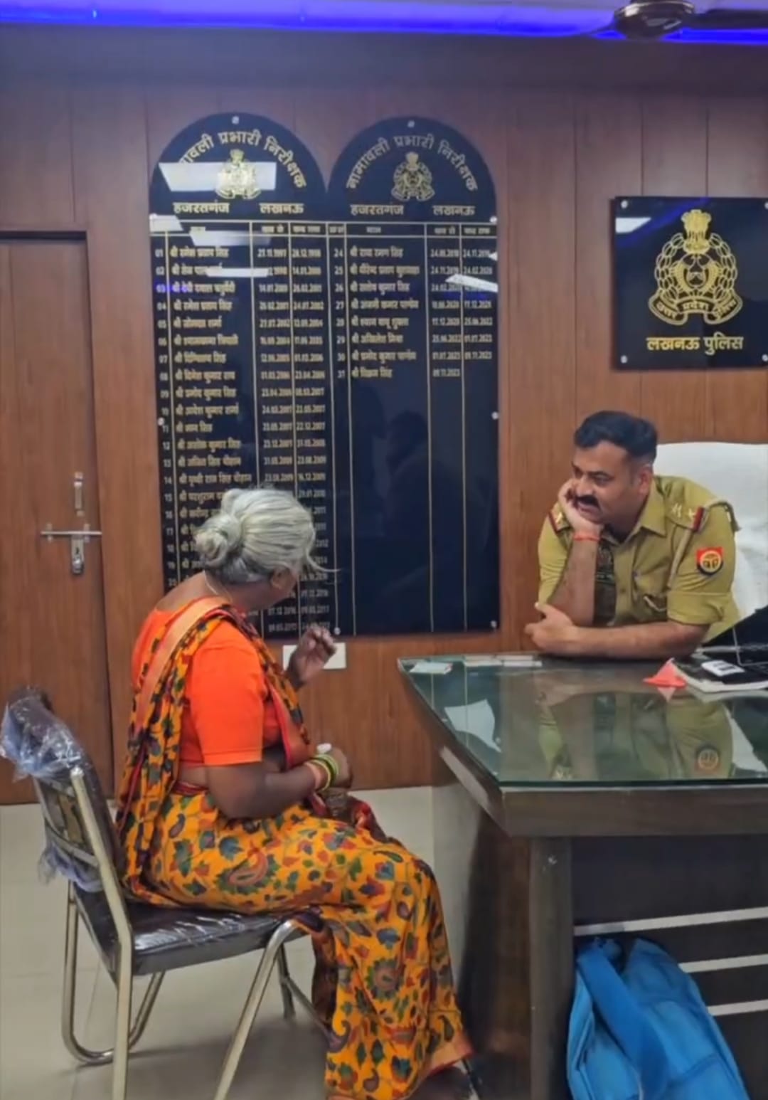 लखनऊ पुलिस, हजरतगंज पुलिस, लखनऊ पुलिस की पहल, 9 साल बाद मां बेटे का मिलन, गुजरात की महिला लखनऊ में मिली, लापता महिला मिली, लखनऊ में महिला बरामद, मां बेटे की भावुक मुलाकात, गुजरात पुलिस, लखनऊ पुलिस मानवता, पुलिस ने परिवार से मिलाया, लखनऊ क्राइम न्यूज, लखनऊ पुलिस न्यूज, Lucknow Police, Hazratganj Police, Gujarat Woman Found in Lucknow, Mother Son Reunion After 9 Years, Missing Woman Found, Lucknow Police News, Gujarat Police, Lucknow Crime News, Police Reunites Mother With Son, Emotional Mother Son Reunion, Missing Woman Reunited With Family, #LucknowPolice, #HazratganjPolice, #LucknowNews, #GujaratPolice, #MotherSonReunion, #MissingWoman, #FamilyReunion, #UttarPradeshPolice, #Humanity, #PoliceNews, #लखनऊपुलिस, #हजरतगंजपुलिस, #मांबेटे_कामिलन, #मानवता,