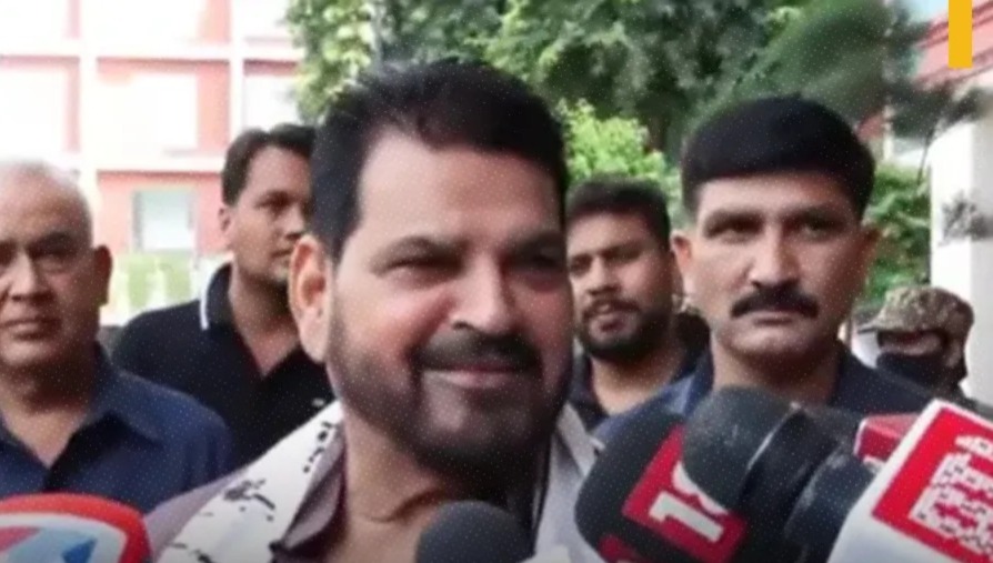 सपा-कांग्रेस सीट शेयरिंग, बृजभूषण सिंह, अखिलेश यादव, सपा कांग्रेस गठबंधन, यूपी चुनाव 2027, उत्तर प्रदेश विधानसभा चुनाव, कांग्रेस 150 सीट, अखिलेश यादव बयान, बृजभूषण शरण सिंह बयान, समाजवादी पार्टी, कांग्रेस उत्तर प्रदेश, सीट बंटवारा, यूपी राजनीति, लखनऊ राजनीति, SP Congress Seat Sharing, Brij Bhushan Singh, Akhilesh Yadav, SP Congress Alliance, UP Election 2027, Uttar Pradesh Assembly Election 2027, Congress 150 Seats, Akhilesh Yadav News, Brij Bhushan Singh News, Samajwadi Party, Congress Uttar Pradesh, UP Politics, सपा कांग्रेस सीट शेयरिंग 2027, सपा कांग्रेस सीट बंटवारा कब होगा, कांग्रेस 150 सीटों की मांग उत्तर प्रदेश, अखिलेश यादव कांग्रेस सीट शेयरिंग, अखिलेश यादव जिताऊ उम्मीदवार फॉर्मूला, बृजभूषण सिंह का अखिलेश यादव पर बयान, अखिलेश के बिना सब सूना है बयान, बृजभूषण सिंह सपा कांग्रेस गठबंधन, यूपी चुनाव 2027 सीट शेयरिंग, उत्तर प्रदेश विधानसभा चुनाव 2027 सपा कांग्रेस, कांग्रेस और सपा गठबंधन उत्तर प्रदेश, समाजवादी पार्टी कांग्रेस गठबंधन सीट बंटवारा, Brij Bhushan Singh on Akhilesh Yadav, SP Congress seat sharing 2027, Congress 150 seats UP election, Akhilesh Yadav winning candidate formula, #UPPolitics, #UPElection2027, #AkhileshYadav, #BrijBhushanSingh, #SPCongressAlliance, #SeatSharing, #SamajwadiParty, #Congress, #UttarPradeshNews, #UPNews,
