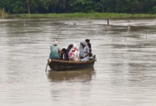 Barabanki Flood, बाराबंकी बाढ़, बाराबंकी में बाढ़, सरयू नदी बाढ़, सरयू नदी जलस्तर, बाराबंकी सरयू नदी, सरयू खतरे के निशान से ऊपर, बाराबंकी बाढ़ समाचार, बाराबंकी में 60 गांव प्रभावित, यूपी बाढ़, उत्तर प्रदेश बाढ़ समाचार, बाराबंकी बाढ़ अपडेट, एल्गिन ब्रिज सरयू जलस्तर, बाराबंकी कटान, कचनापुर हेतमापुर मार्ग, सिरौलीगौसपुर बाढ़, बाराबंकी तराई क्षेत्र, बाराबंकी लेटेस्ट न्यूज,Barabanki Flood, Barabanki Flood News, Saryu River Flood, Saryu River Water Level, Barabanki Saryu River, UP Flood News, Uttar Pradesh Flood, Barabanki Flood Update, Saryu River Above Danger Mark, Barabanki 60 Villages Flood, Elgin Bridge Water Level, Barabanki Flood Today, Barabanki River Flood, Barabanki Flood Affected Villages, Kachnapur Haidampur Road, Sirouligauspur Flood, Barabanki Latest News, UP Flood Update 2026, #BarabankiFlood #Barabanki #SaryuRiver #SaryuFlood #UPFlood #UPNews #UttarPradesh #BarabankiNews #FloodNews #FloodUpdate #SaryuRiverWaterLevel #BarabankiFloodNews #ElginBridge #Sirouligauspur #बाराबंकी #बाराबंकीबाढ़ #सरयूनदी #यूपीबाढ़ #बाढ़ #उत्तरप्रदेश #बाढ़समाचार,