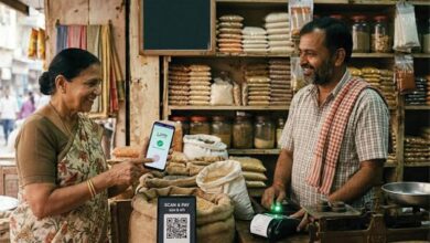 UPI पेमेंट, UPI पेमेंट MDR, UPI MDR शुल्क, UPI Payment MDR, UPI Payment Charges, 2000 रुपये से अधिक UPI भुगतान, 15 अक्टूबर UPI नियम, UPI नया नियम 2026, डिजिटल पेमेंट शुल्क, Digital Payment Charges, छोटे व्यापारियों पर असर, Small Traders, बदायूं न्यूज, Badaun News, Badaun Traders, उत्तर प्रदेश न्यूज, Uttar Pradesh News, डिजिटल इंडिया, Digital India, व्यापार मंडल, UPI Transaction, MDR Charges, UPI MDR charges from 15 October 2026, UPI payment charges above 2000, UPI new rule 2026, UPI MDR latest news, UPI payment charges for traders, Badaun traders UPI MDR, UPI charges on small businesses, digital payment charges India, UPI payment latest news, 2000 rupees UPI transaction rule, #UPI #UPIPayment #UPIMDR #UPICharges #DigitalPayment #DigitalIndia #SmallTraders #Traders #Badaun #BadaunNews #UttarPradesh #UPINews #UPI2026 #डिजिटलपेमेंट #यूपीआई #बदायूं #व्यापारी #व्यापारमंडल ,