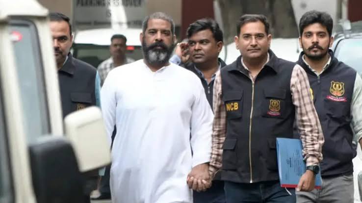 Virendra Basoya Case, वीरेंद्र बसोया मामला, वीरेंद्र सिंह बसोया, ऋषभ बसोया, ऋषभ बसोया गिरफ्तार, दिल्ली ड्रग्स तस्करी, कोकेन तस्करी, अंतरराष्ट्रीय ड्रग्स तस्कर, दिल्ली पुलिस स्पेशल सेल, IGI एयरपोर्ट गिरफ्तारी, अबू धाबी से भारत लाया गया, पटियाला हाउस कोर्ट, तिहाड़ जेल, NCB मुंबई जोन, ड्रग्स सिंडिकेट, अंतरराष्ट्रीय ड्रग्स नेटवर्क, दिल्ली क्राइम न्यूज, दिल्ली पुलिस कार्रवाई, कोकेन तस्करी नेटवर्क, ड्रग तस्करी खबर, राष्ट्रीय अपराध समाचार, नई दिल्ली खबर,Virendra Basoya Case, Virendra Singh Basoya, Rishabh Basoya arrested, Rishabh Basoya arrest, Delhi drug smuggling case, cocaine smuggling India, international drug smuggler, Delhi Police Special Cell, IGI Airport arrest, Abu Dhabi deportation, Patiala House Court, Tihar Jail, NCB Mumbai Zone, international drug network, cocaine trafficking network, Delhi crime news, Delhi Police drug case, drug syndicate India, international drug trafficking, India crime news, New Delhi news, national crime news, #VirendraBasoya, #VirendraBasoyaCase, #RishabhBasoya, #RishabhBasoyaArrest, #DelhiPolice, #SpecialCell, #DrugSmuggling, #CocaineSmuggling, #DrugTrafficking, #DrugSyndicate, #IGIAirport, #PatialaHouseCourt, #TiharJail, #NCB, #AbuDhabi, #DelhiCrime, #DelhiNews, #CrimeNews, #IndiaNews, #DrugTraffickingIndia, #वीरेंद्रबसोया, #ऋषभबसोया, #दिल्लीपुलिस, #ड्रगतस्करी, #कोकेनतस्करी, #दिल्लीक्राइम, #आईजीआईएयरपोर्ट, #पटियालाहाउसकोर्ट, #अंतरराष्ट्रीयड्रग्सनेटवर्क,